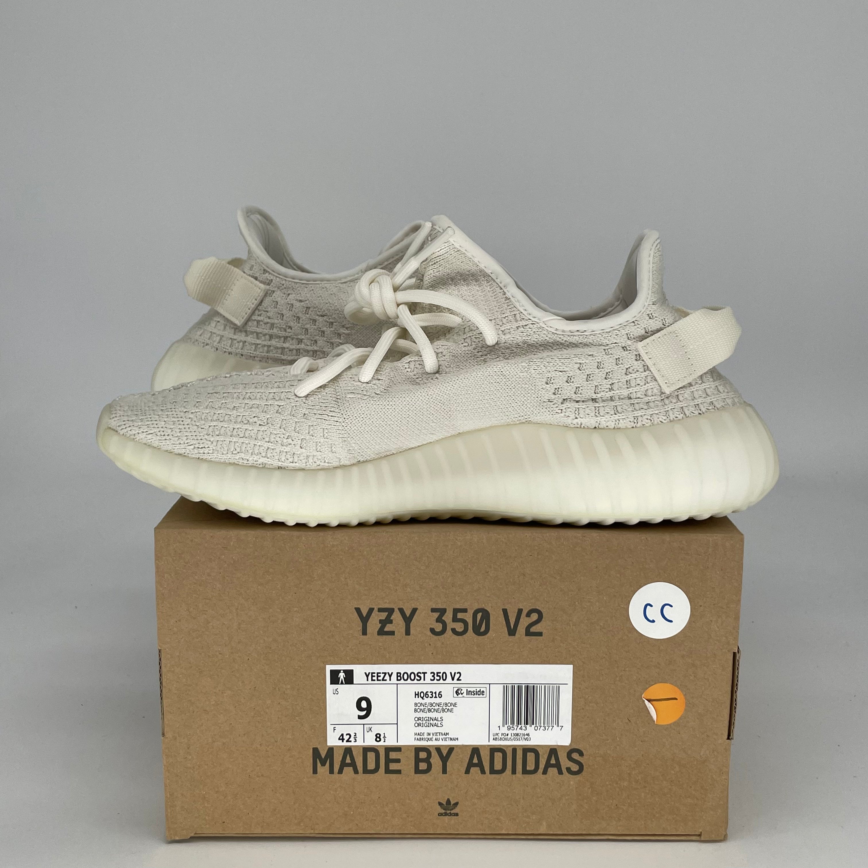 ADIDAS YEEZY 350 V2 BONE HQ6316 SIZE 9/10.5W