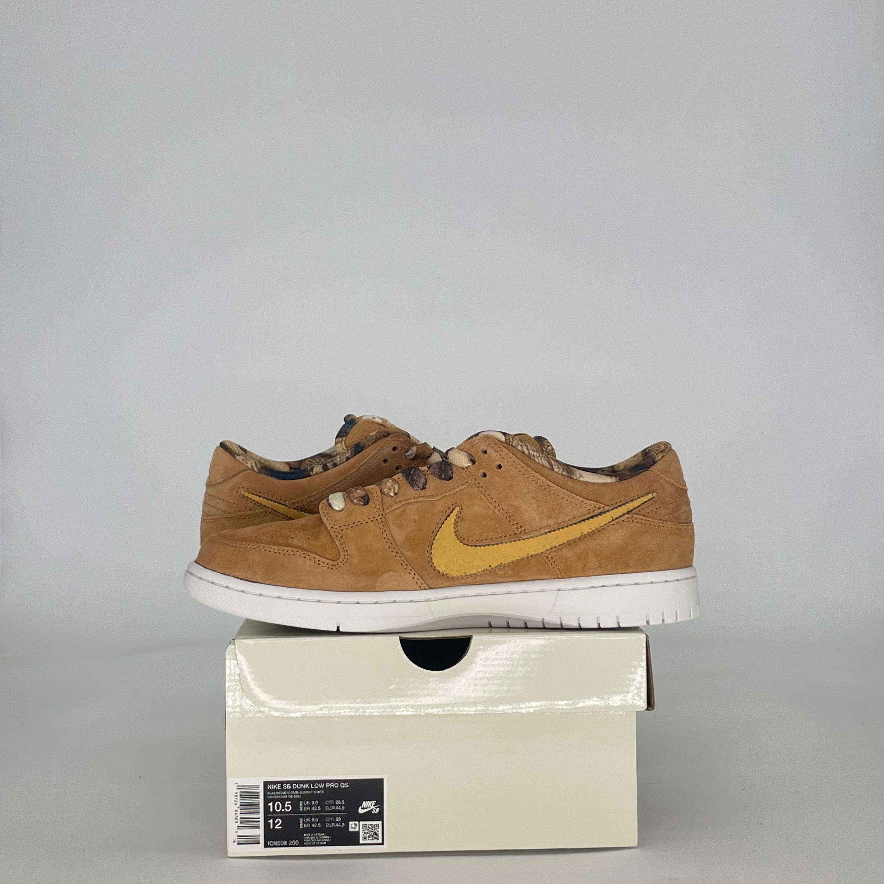 NIKE SB DUNK LOW PRO NOTE SHOP MANCHESTER BREW AND BISCUITS IO9508-200 SIZE 10.5/12W