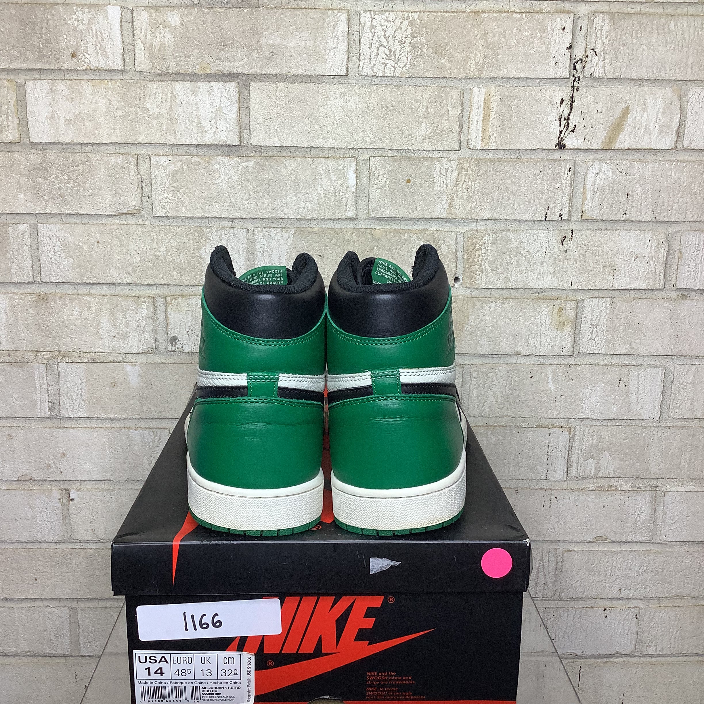 Air Jordan 1 Pine Green Size 14/15.5W 555088-302