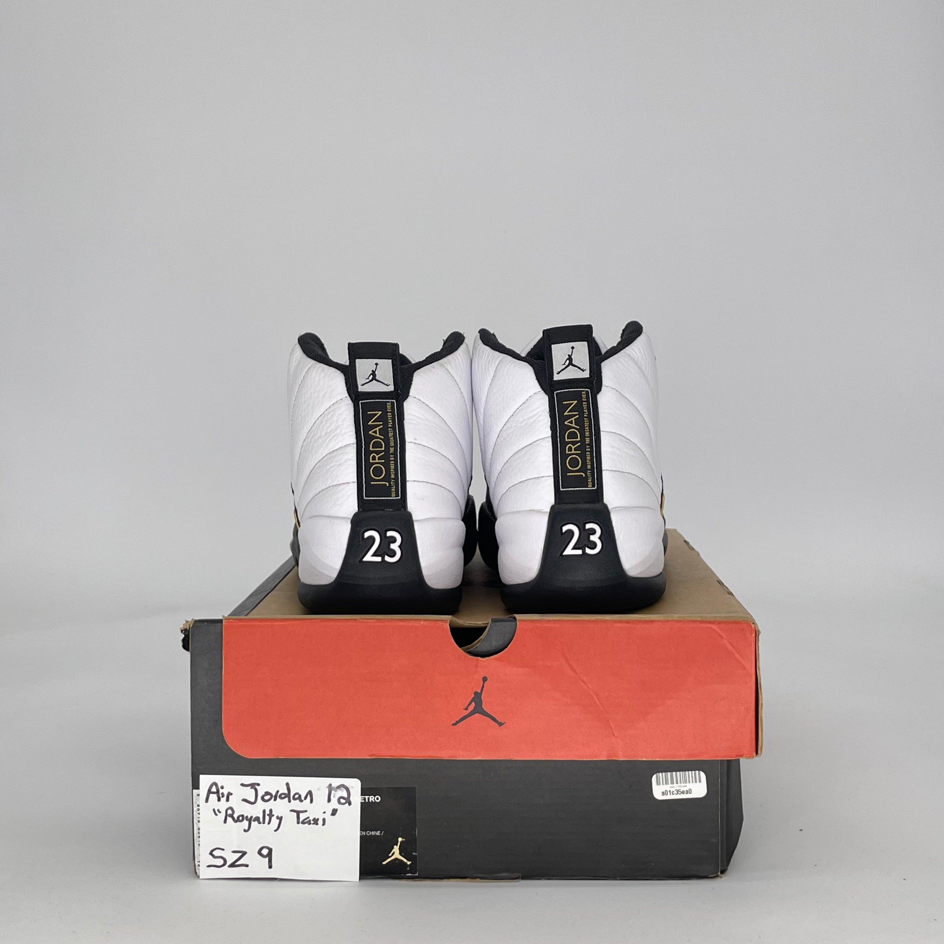 AIR JORDAN 12 ROYALTY TAXI CT8013-170 SIZE 9/10.5W
