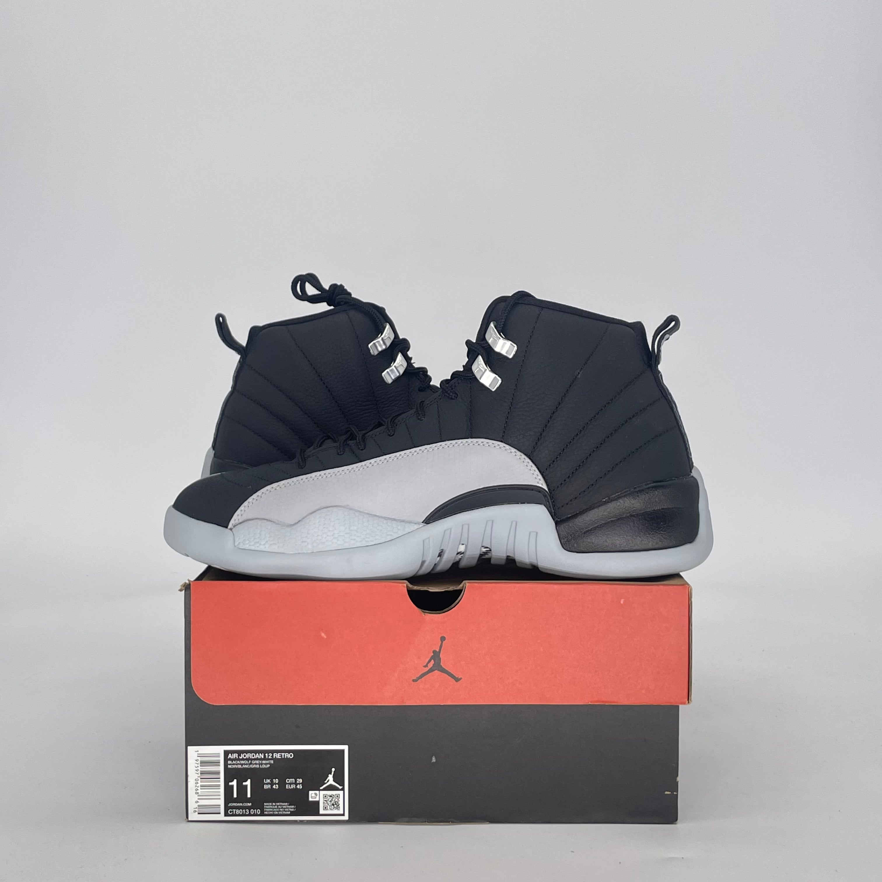 AIR JORDAN 12 BARONS CT8013-010 SIZE 11/12.5W
