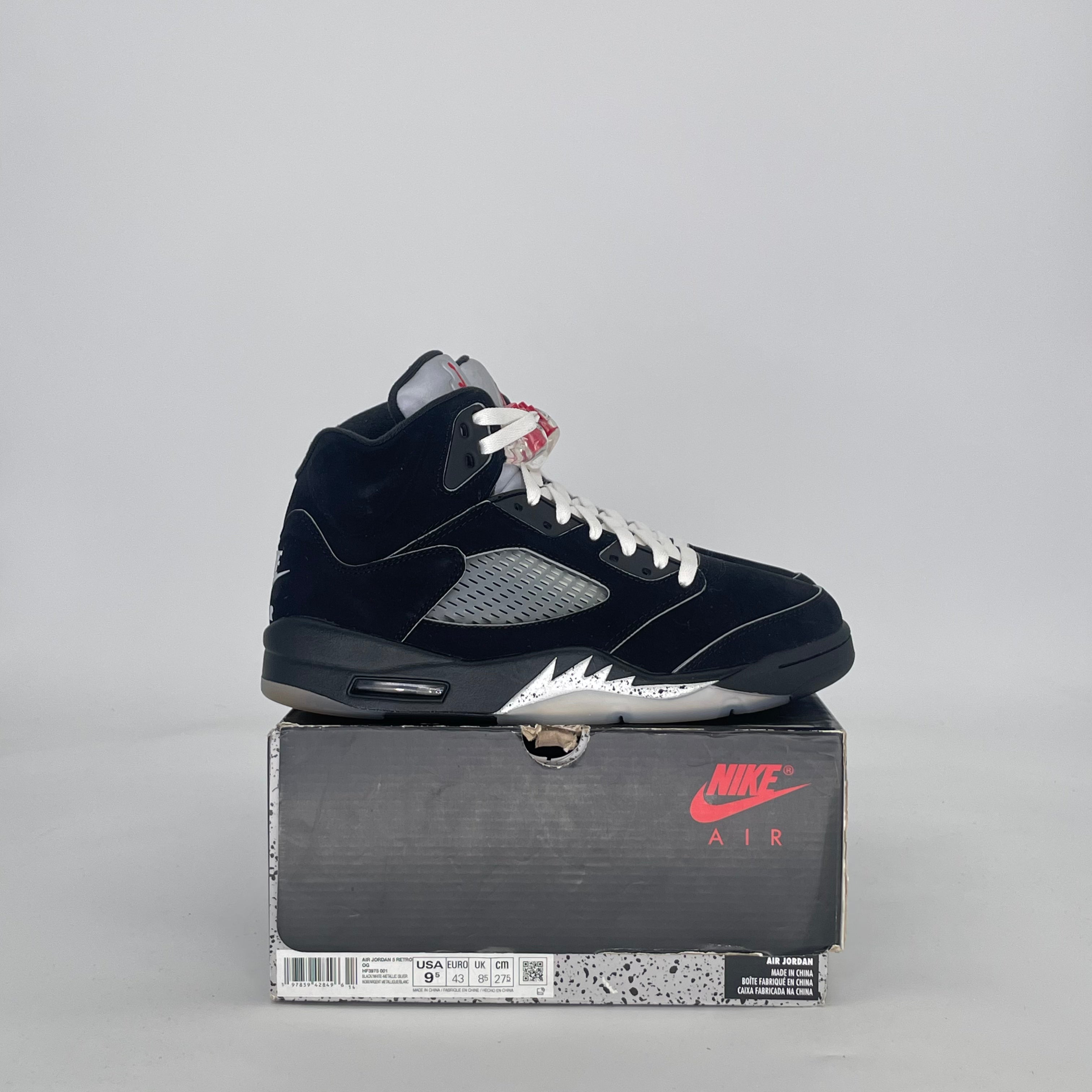 AIR JORDAN 5 BLACK METALLIC REIMAGINED HF3975-001 SIZE 9.5/11W