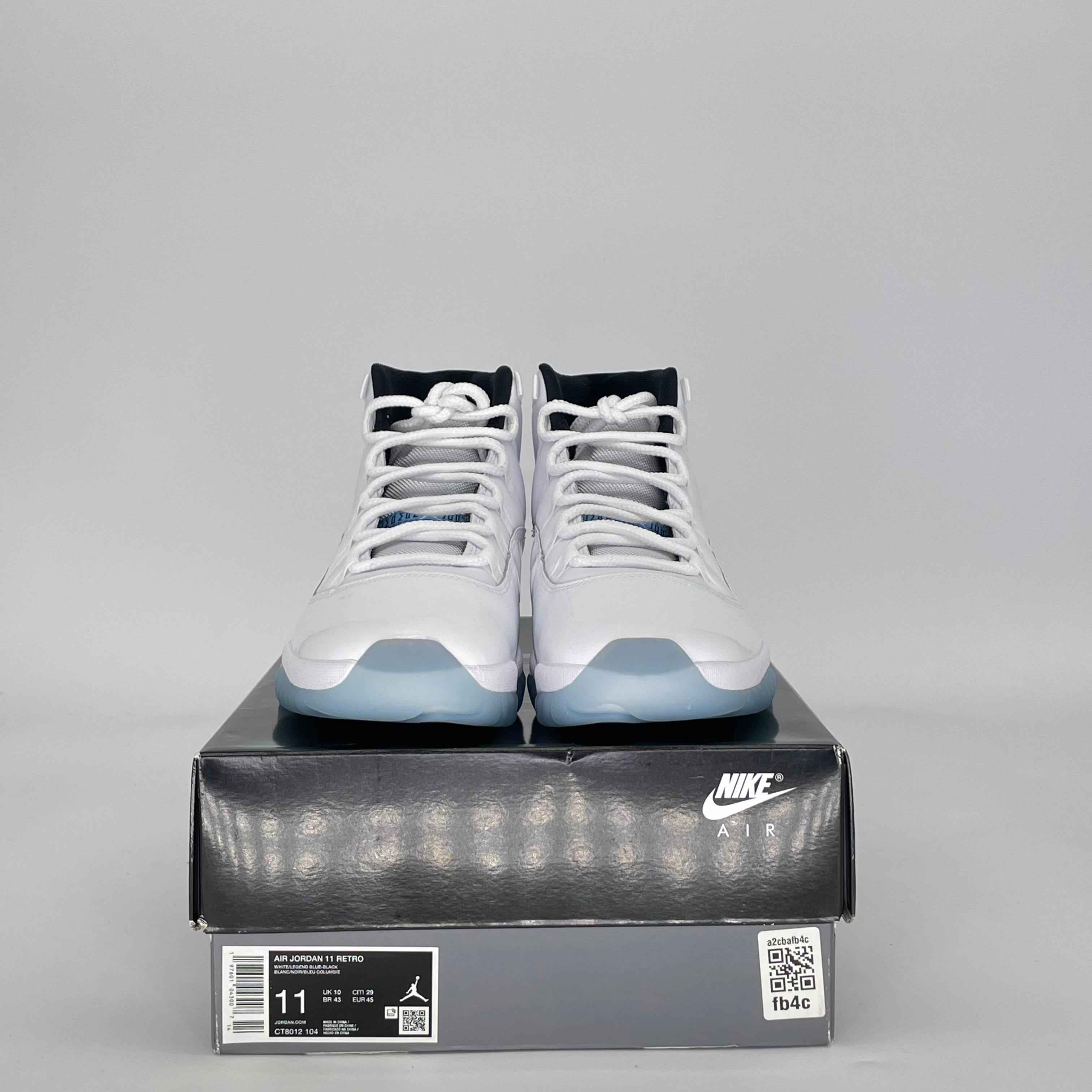 AIR JORDAN 11 LEGEND BLUE CT8012-104 SIZE 11/12.5W