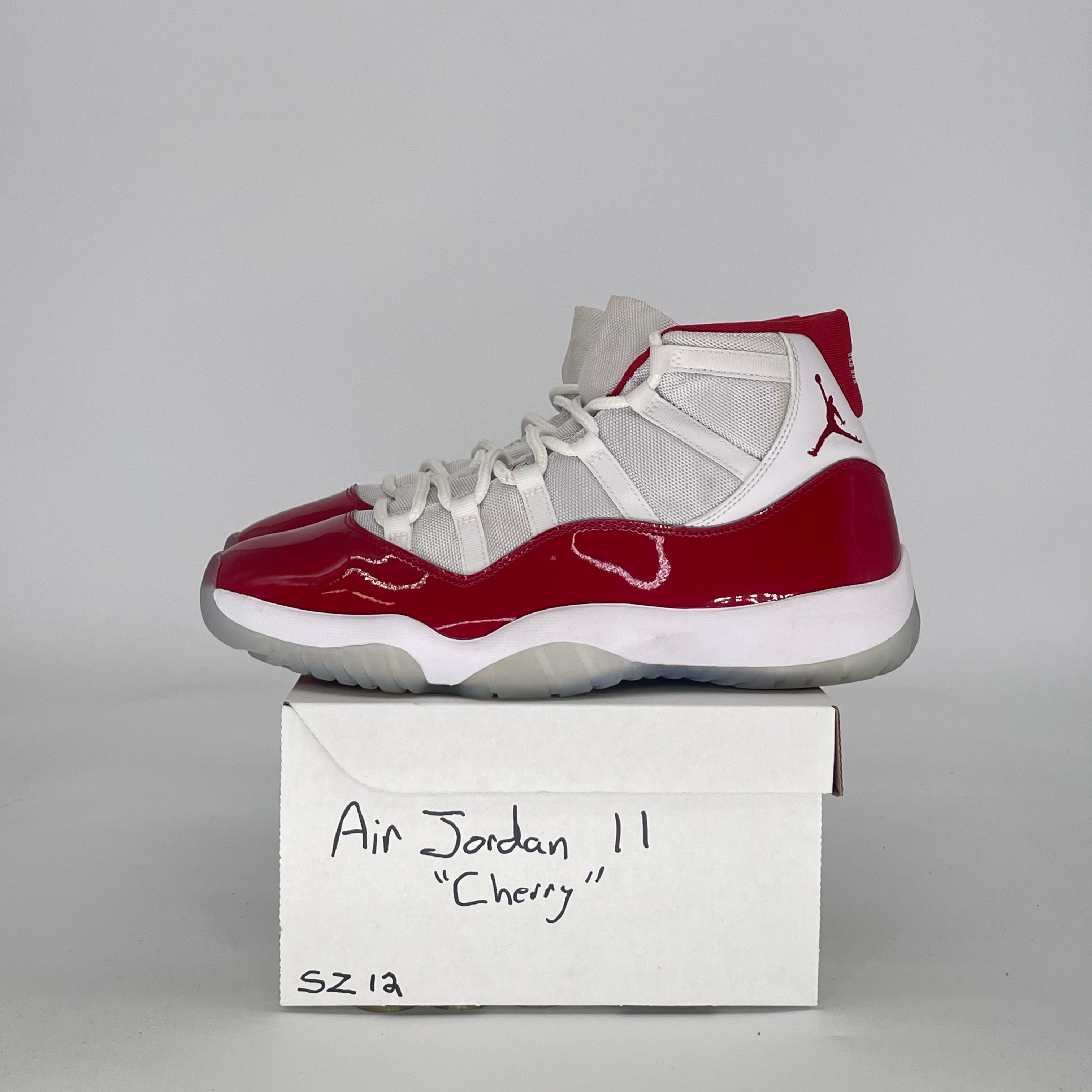 AIR JORDAN 11 CHERRY CT8012-116 SIZE 12/13.5W