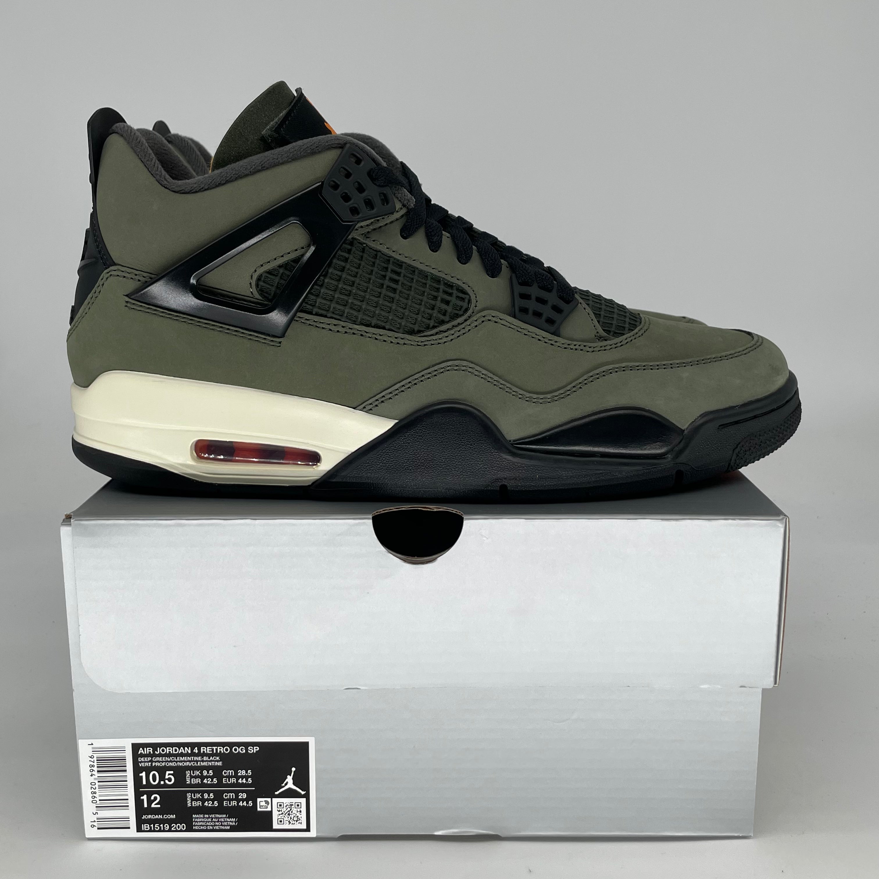 AIR JORDAN 4 UNDEFEATED 2025 IB1519-200 SIZE 10.5/12W