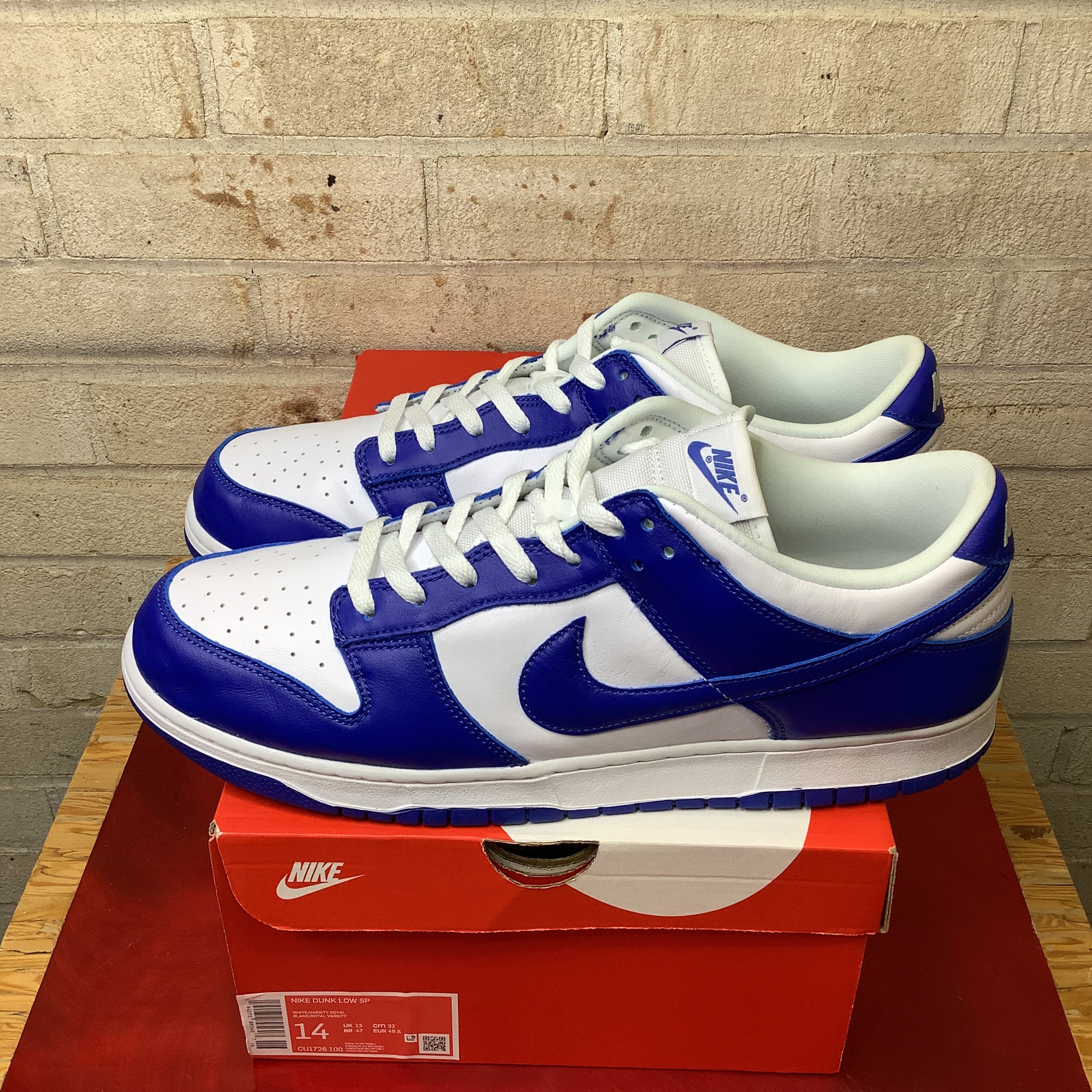 NIKE DUNK LOW KENTUCKY SIZE 14/15.5W CU1726-100