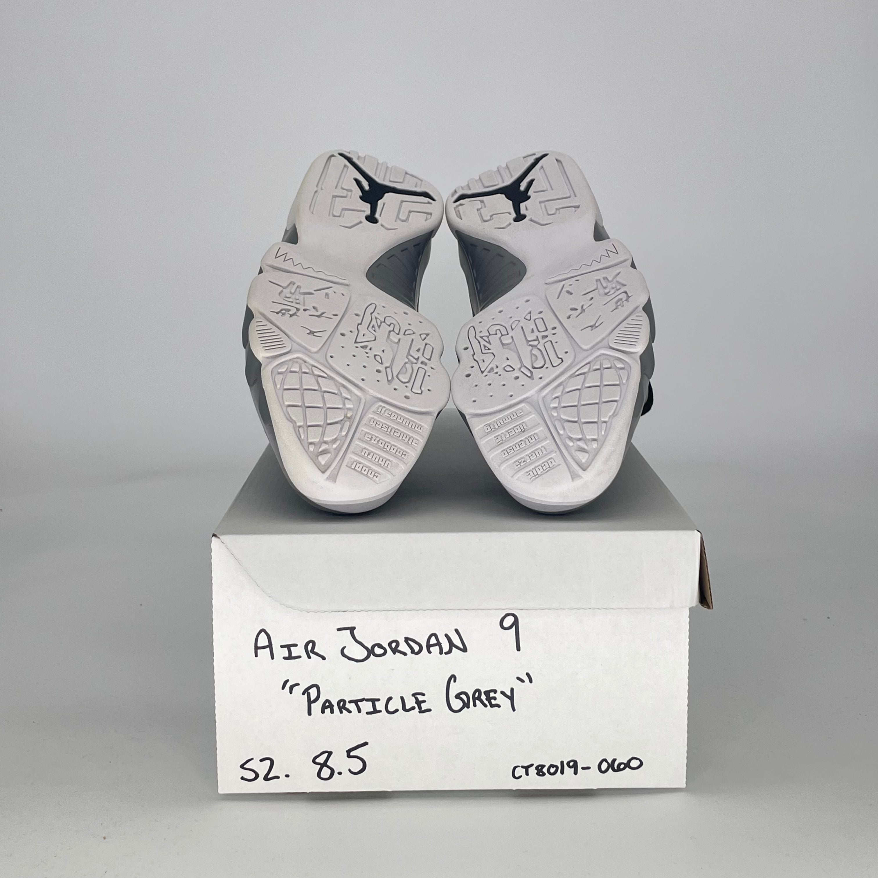 AIR JORDAN 9 PARTICLE GREY CT8019-060 SIZE 8.5/10W