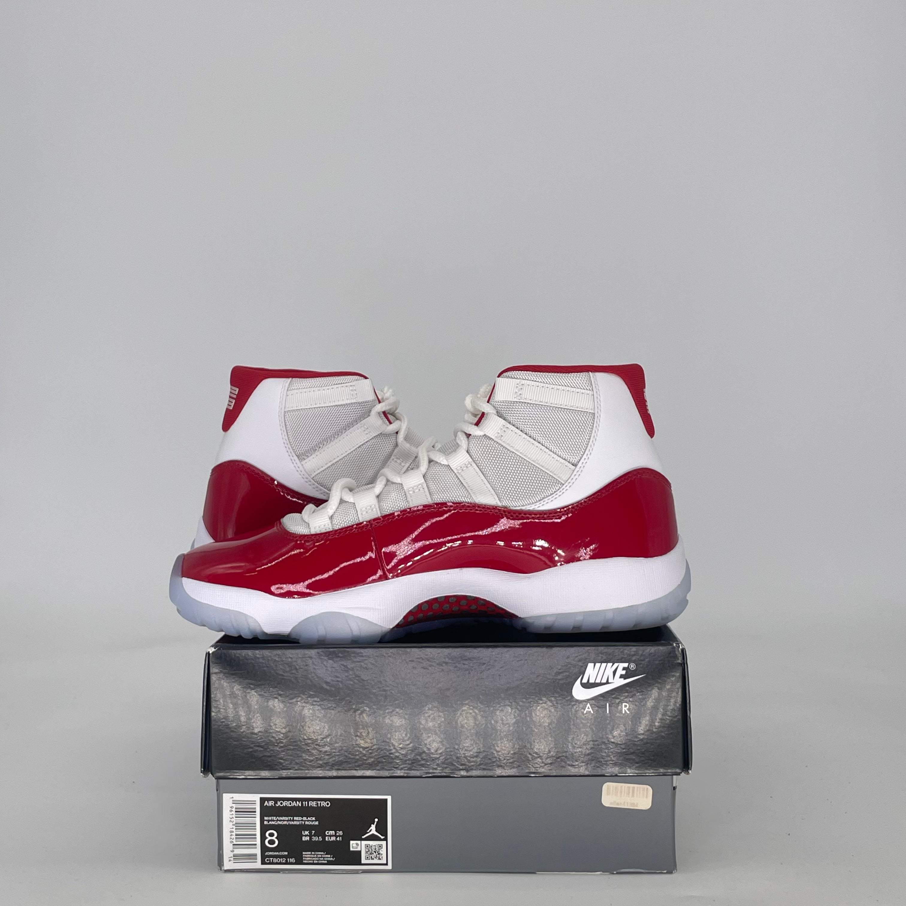 AIR JORDAN 11 CHERRY CT8012-116 SIZE 8/9.5W