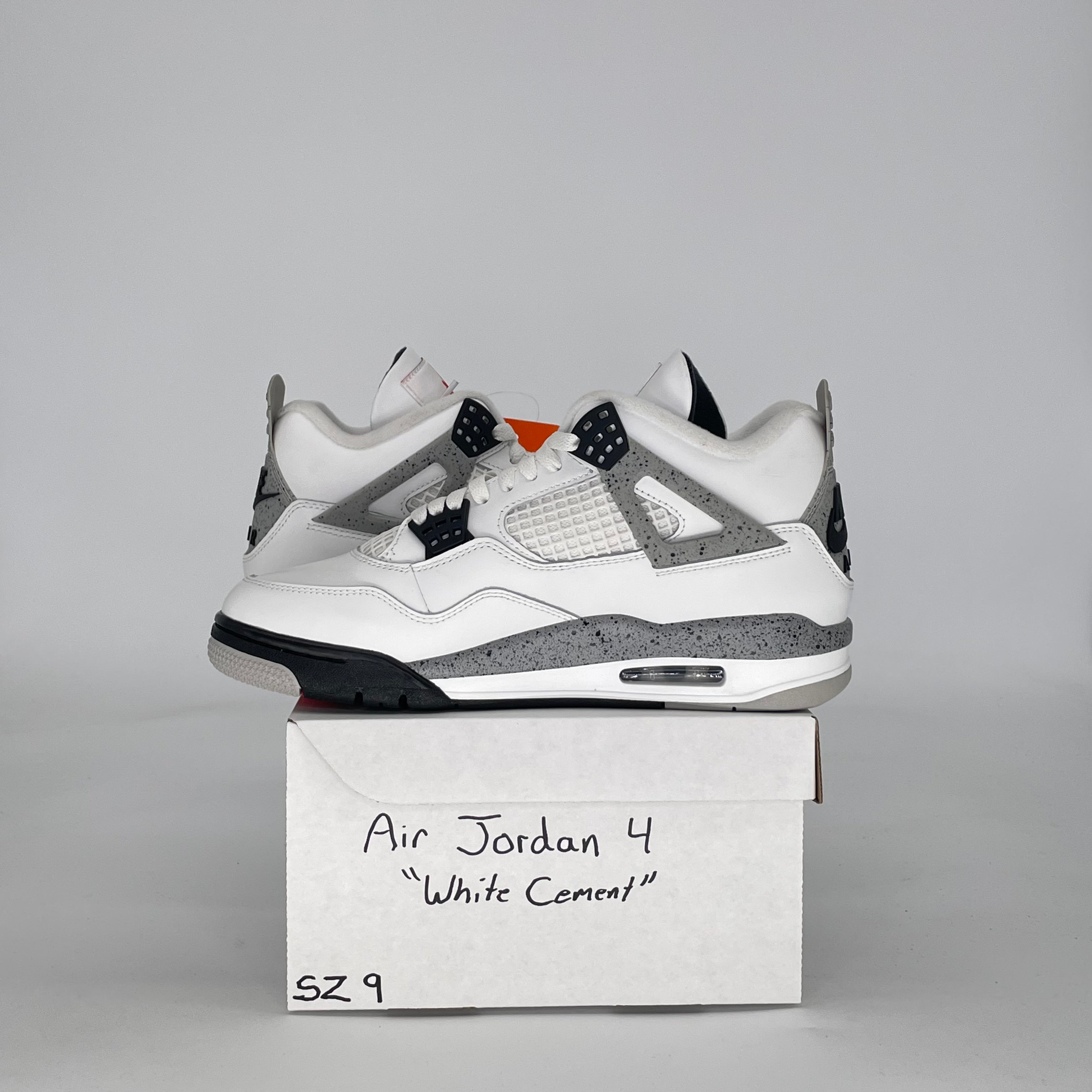 AIR JORDAN 4 WHITE CEMENT FV5029-100 SIZE 9/10.5W
