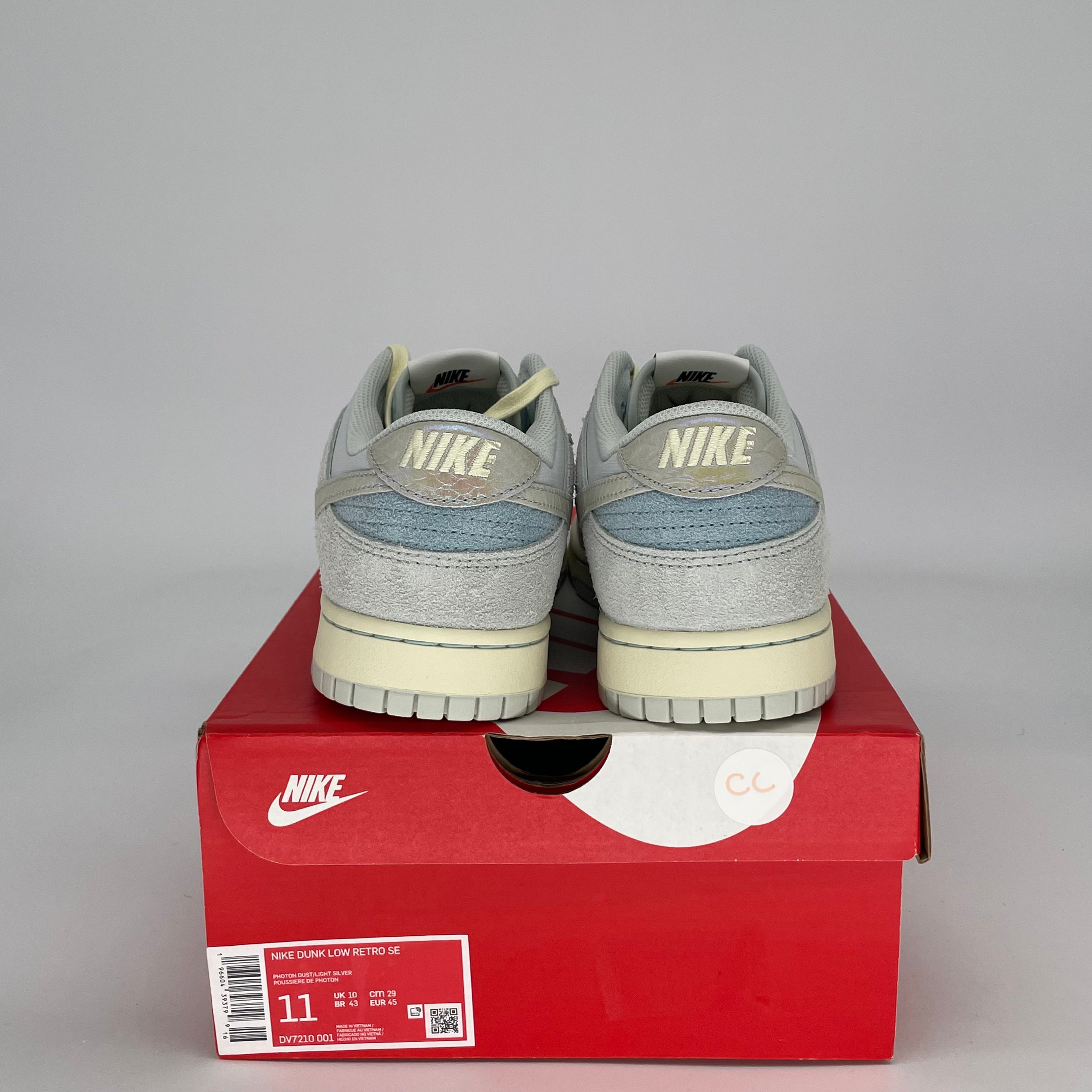 NIKE DUNK LOW GONE FISHING CHINOOK SALMON DV7210-001 SIZE 11/12.5W