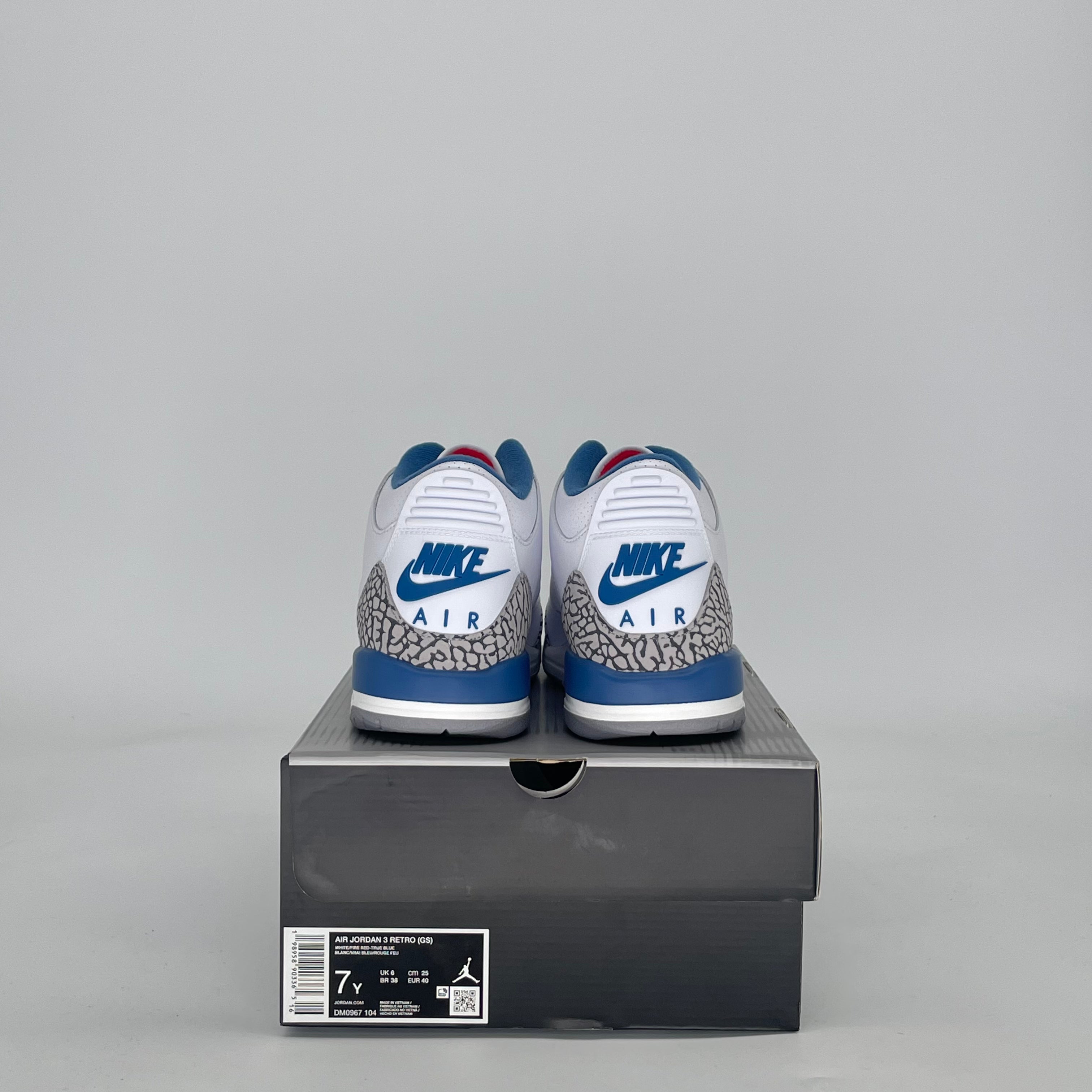 AIR JORDAN 3 TRUE BLUE DM0967-104 SIZE 7/8.5W GS