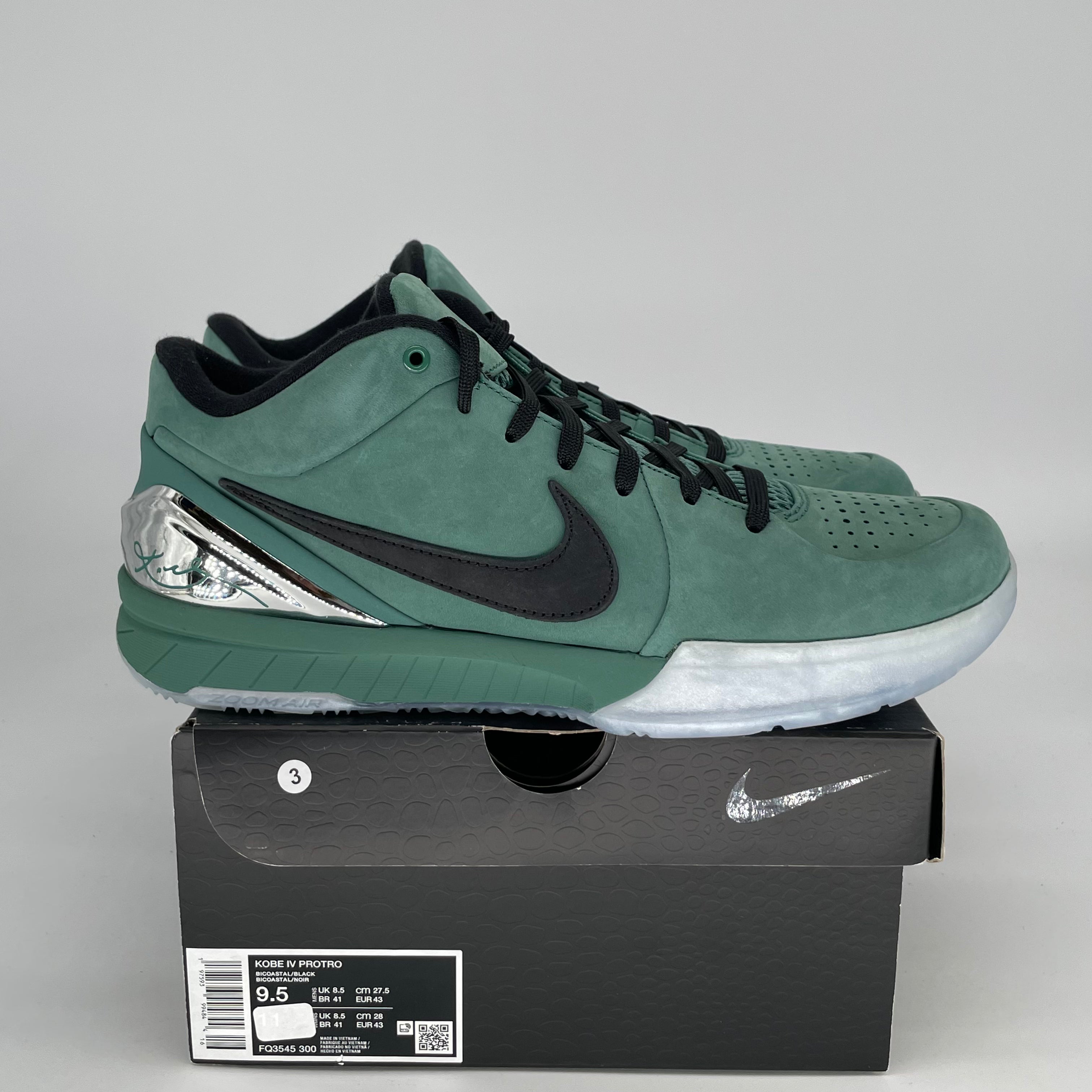NIKE KOBE 4 PROTRO GIRL DAD FQ3545-300 SIZE 9.5/11W