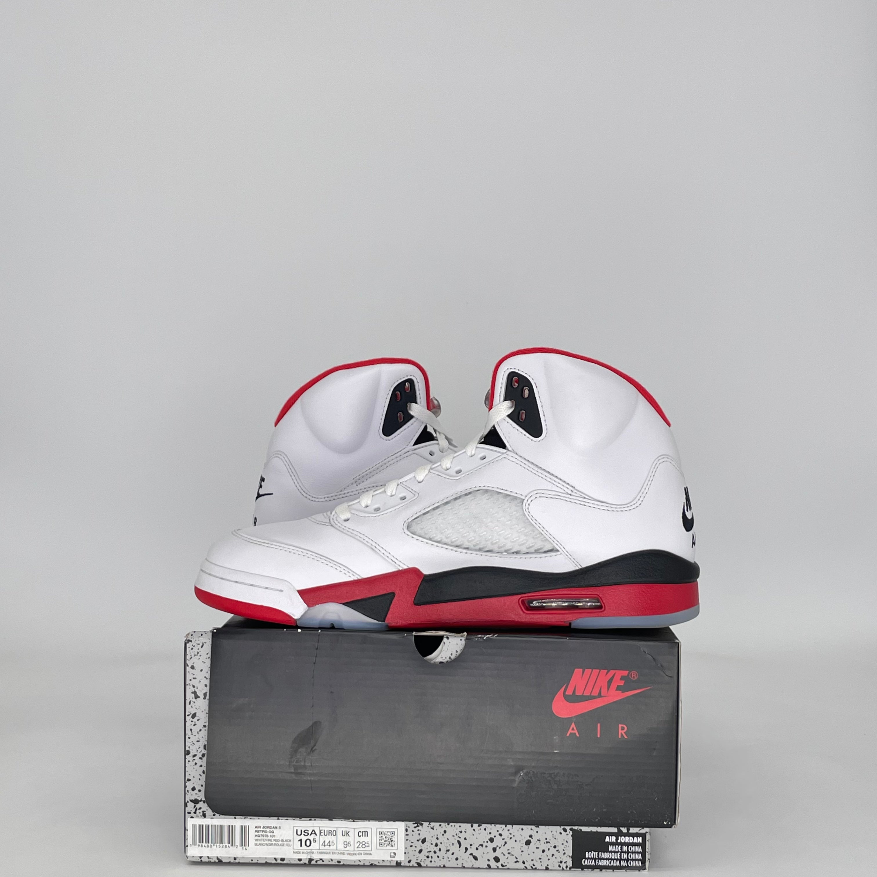 AIR JORDAN 5 FIRE RED BLACK TONGUE HQ7978-101 SIZE 10.5/12W