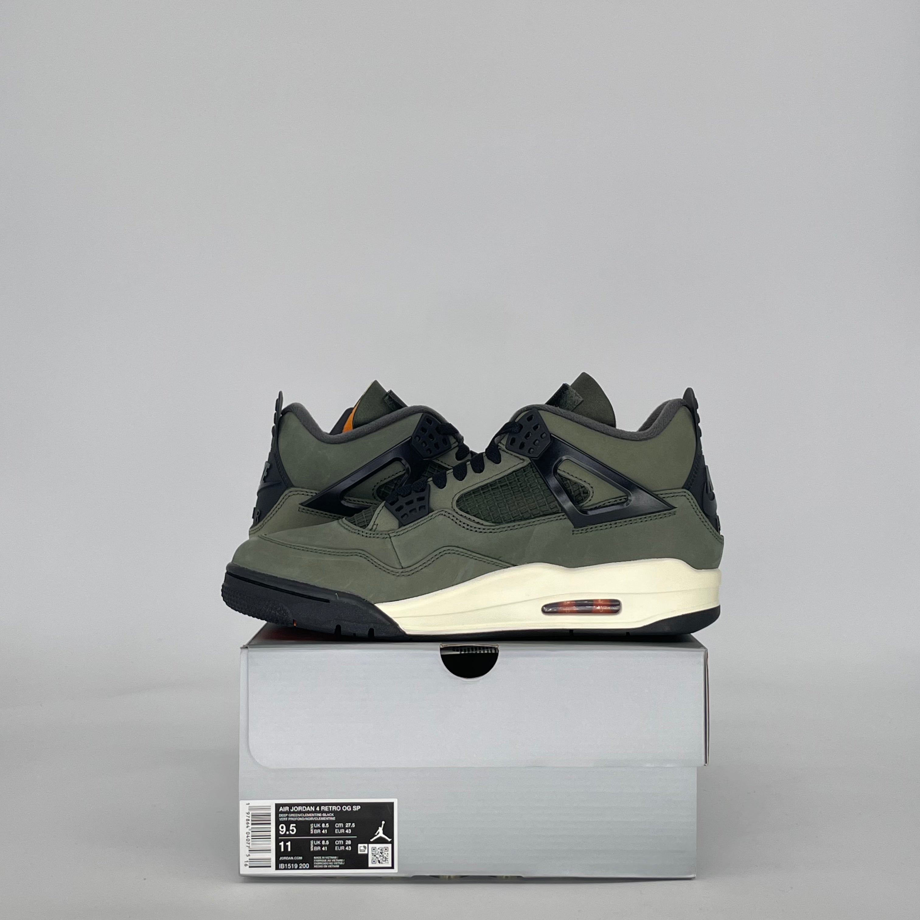 AIR JORDAN 4 UNDEFEATED IB1519-200 SIZE 9.5/11W