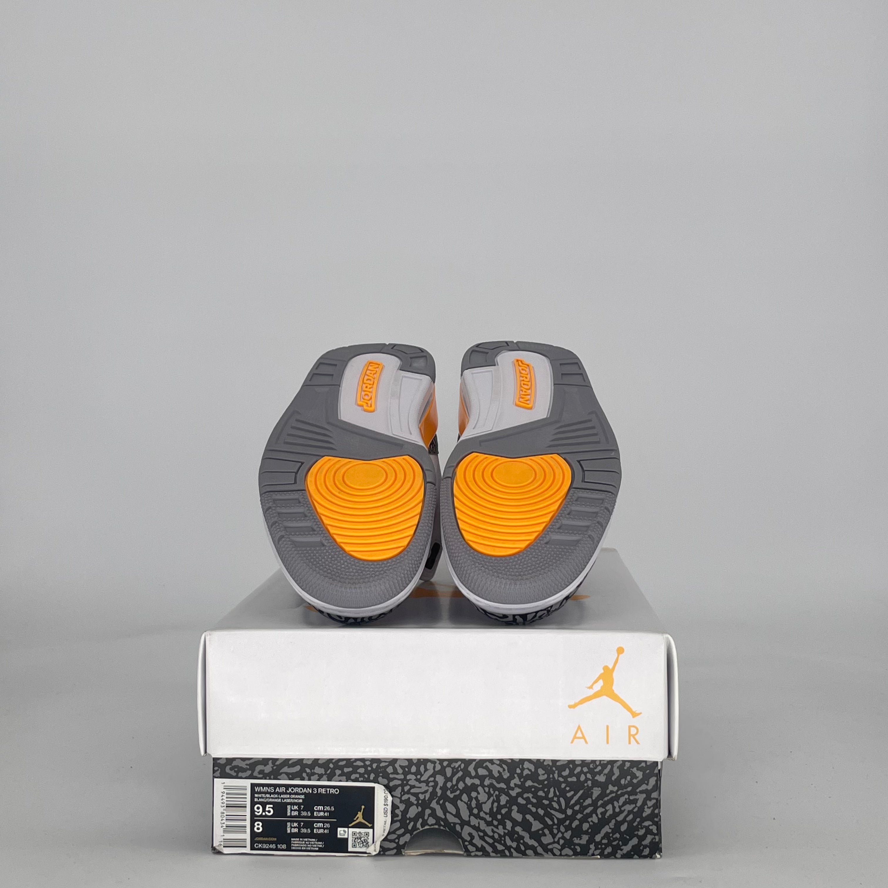 AIR JORDAN 3 LASER ORANGE CK9246-108 SIZE 8/9.5W