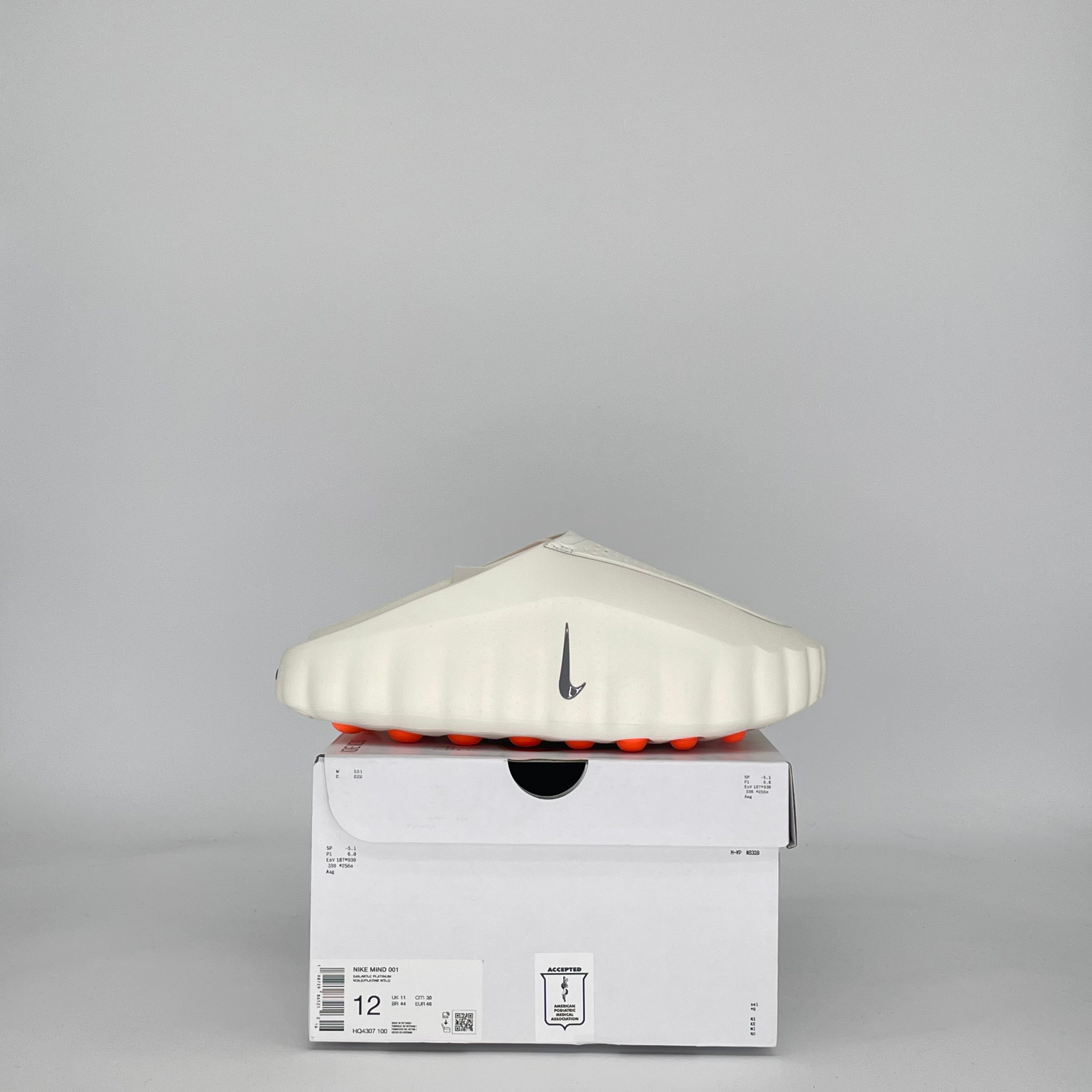 NIKE MIND 001 SLIDE SAIL HQ4307-100 SIZE 12/13.5W
