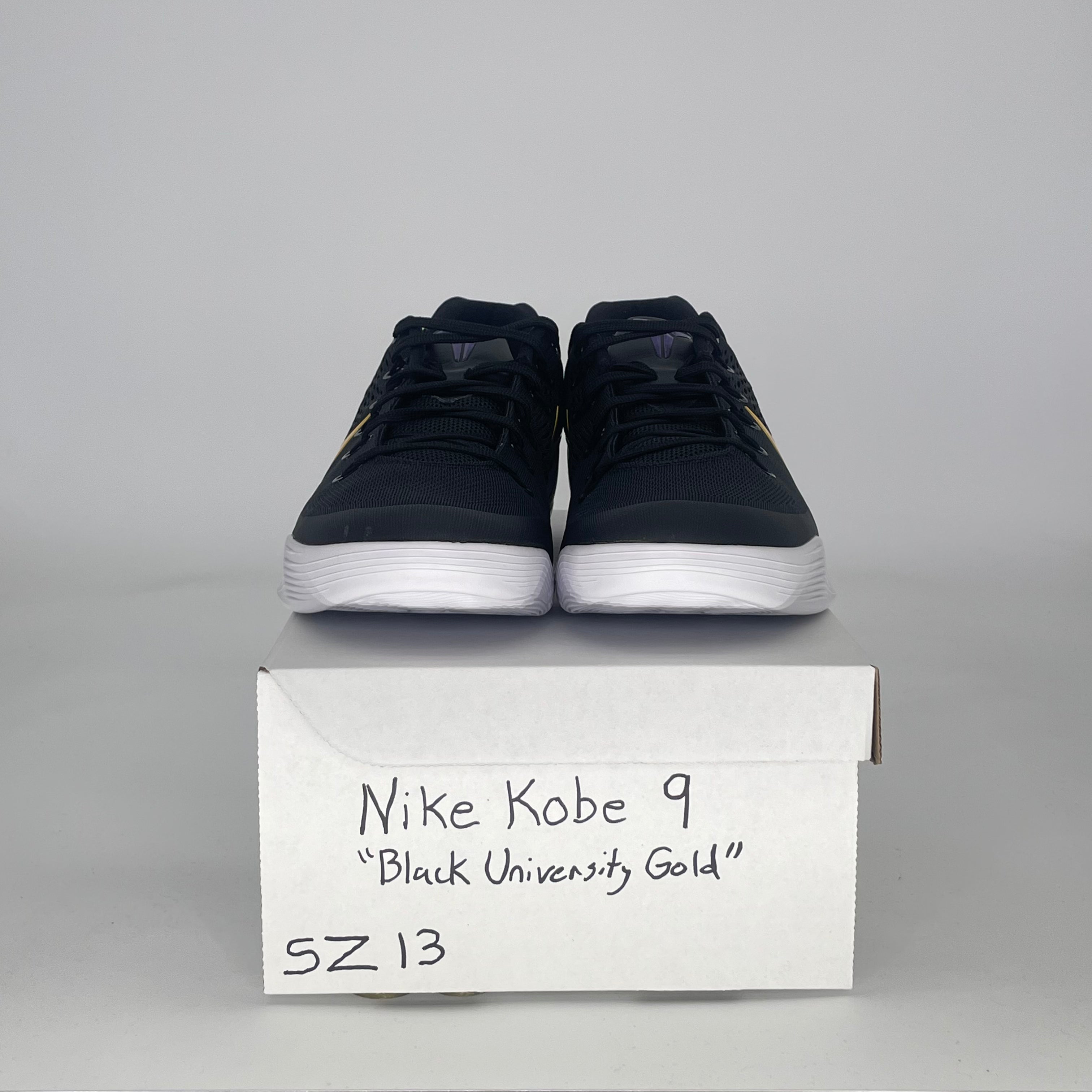 NIKE KOBE 9 EM LOW PROTRO BLACK UNIVERSITY GOLD IH1401-002 SIZE 13/14.5W