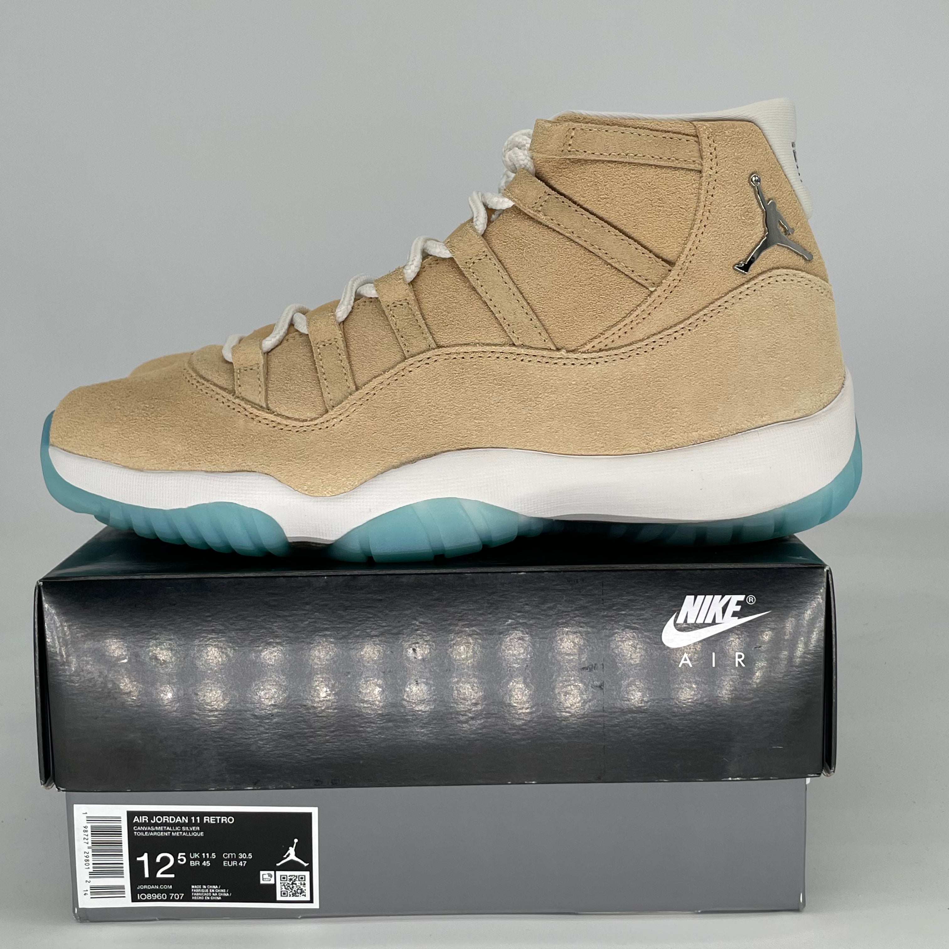 AIR JORDAN 11 RETRO H TOWN IO8960-707 SIZE 12.5/14W