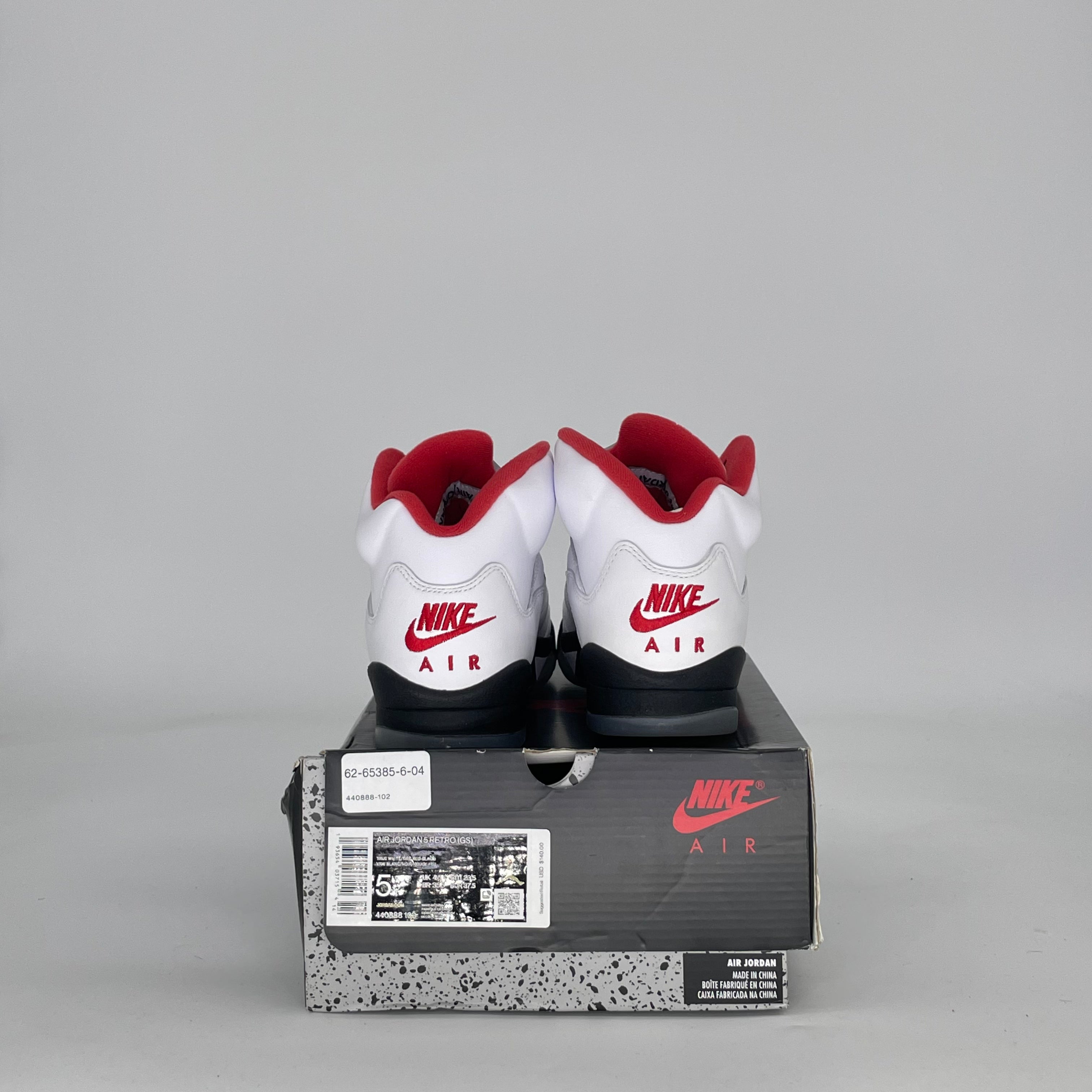 AIR JORDAN 5 FIRE RED SILVER TONGUE (2020) 440888-102 SIZE 5/6.5W GS