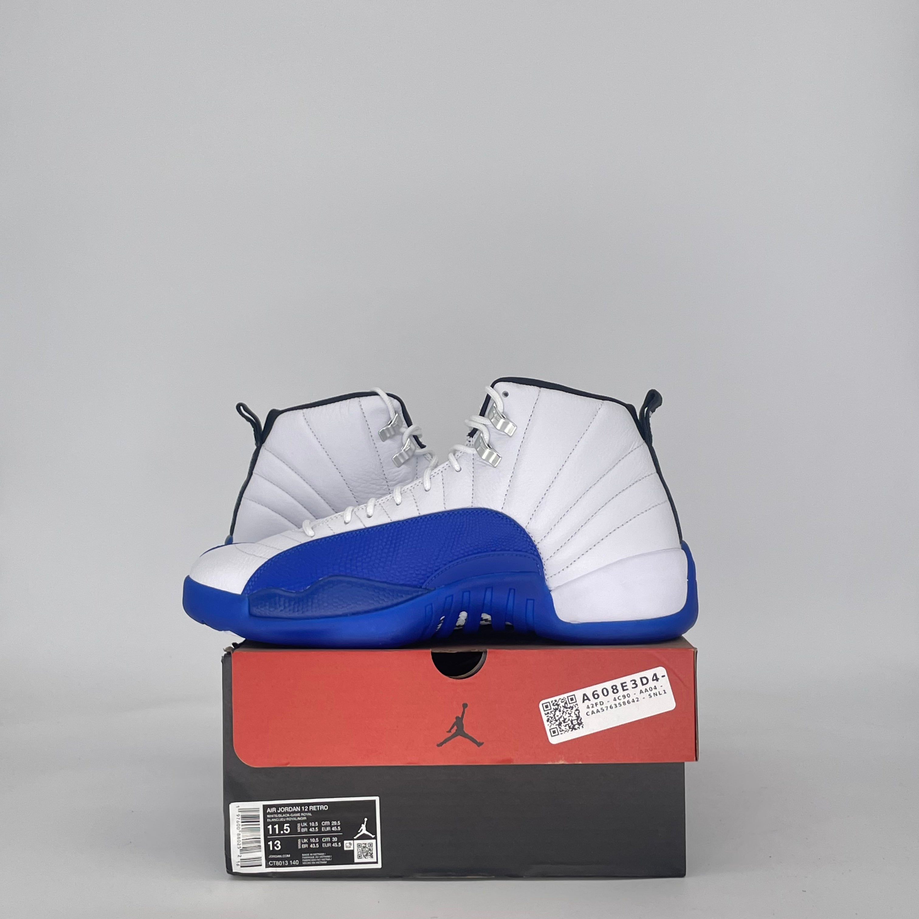 AIR JORDAN 12 BLUEBERRY CT8013-140 SIZE 11.5/13W