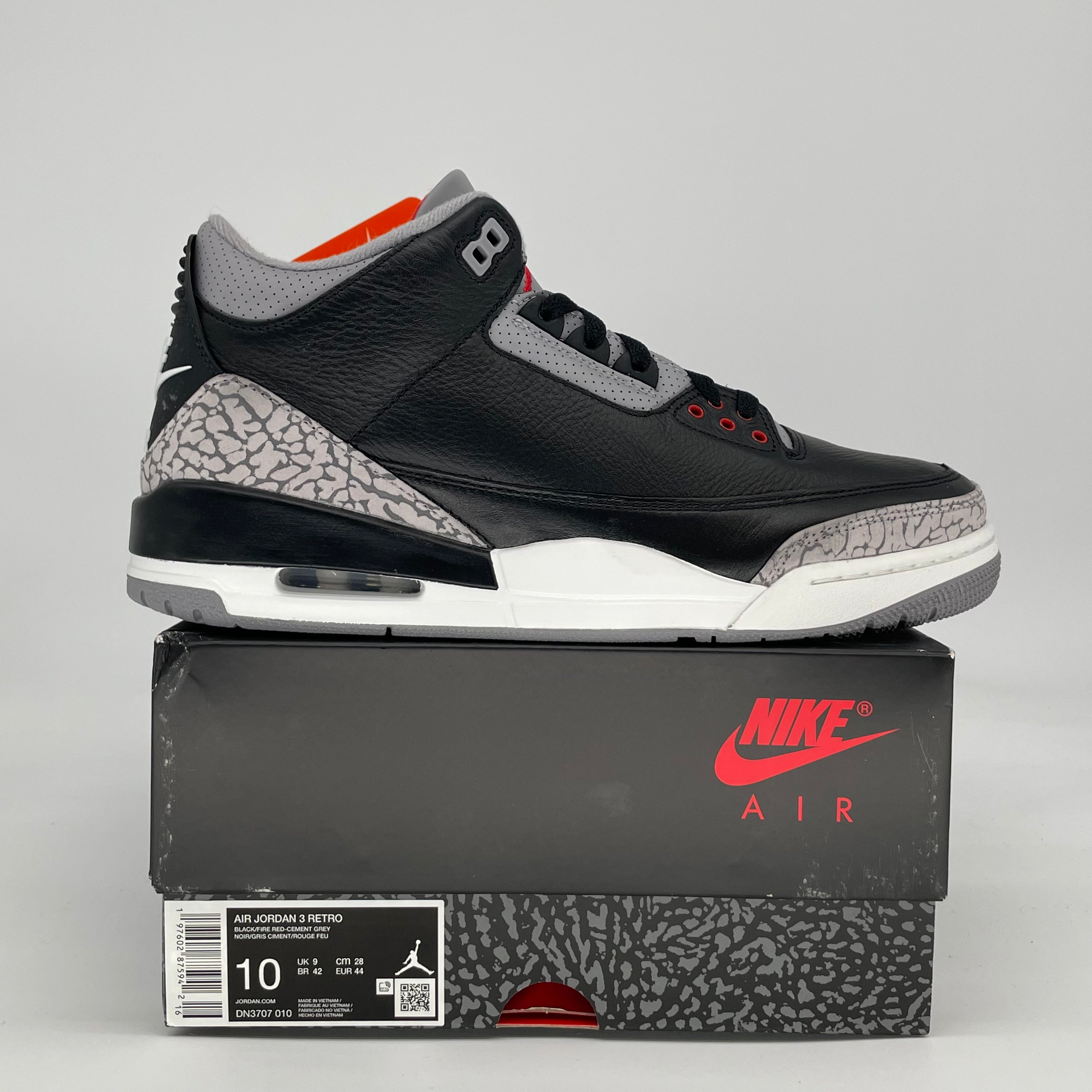 AIR JORDAN 3 BLACK CEMENT DN3707-010 SIZE 10/11.5W