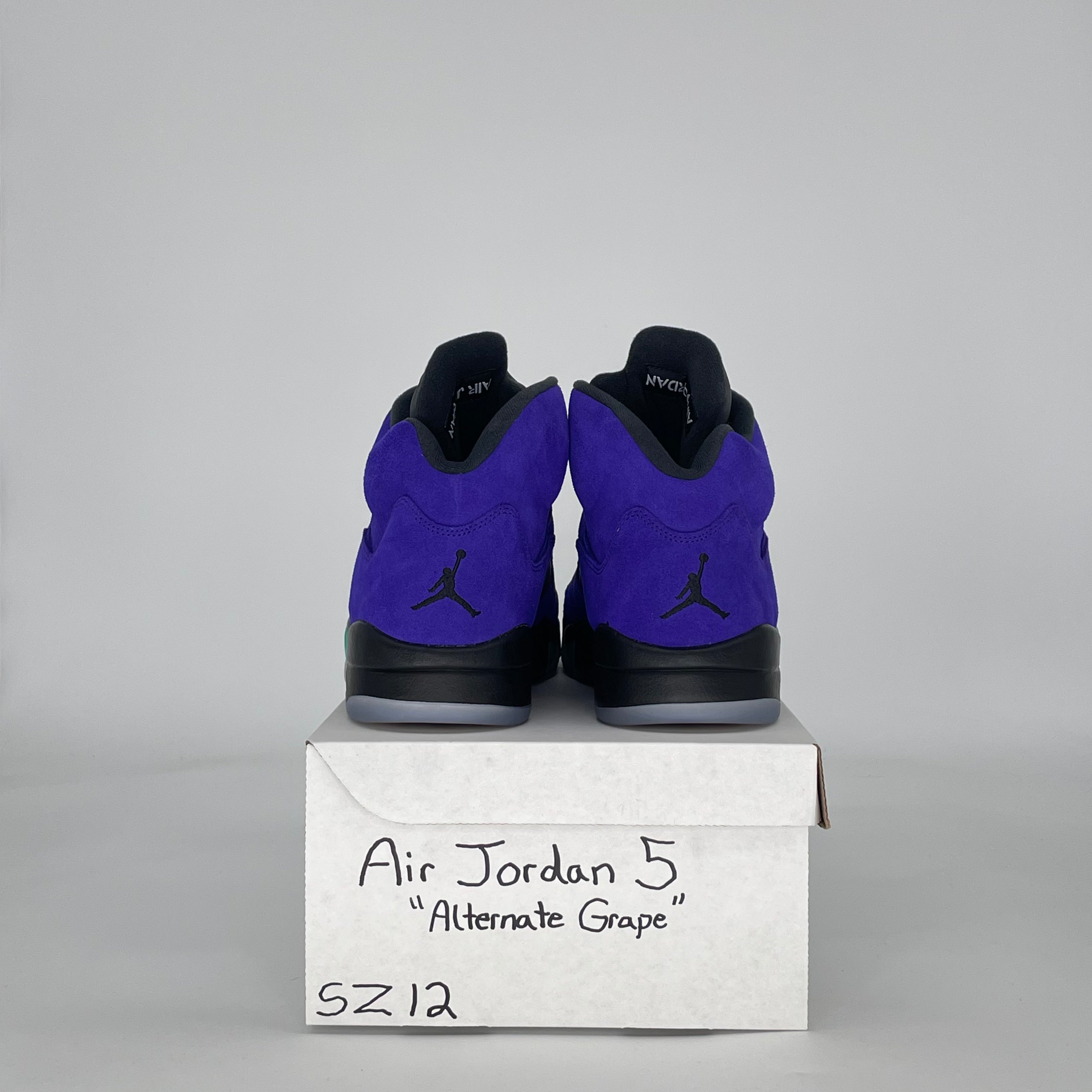 AIR JORDAN 5 ALTERNATE GRAPE 136027-500 SIZE 12/13.5W