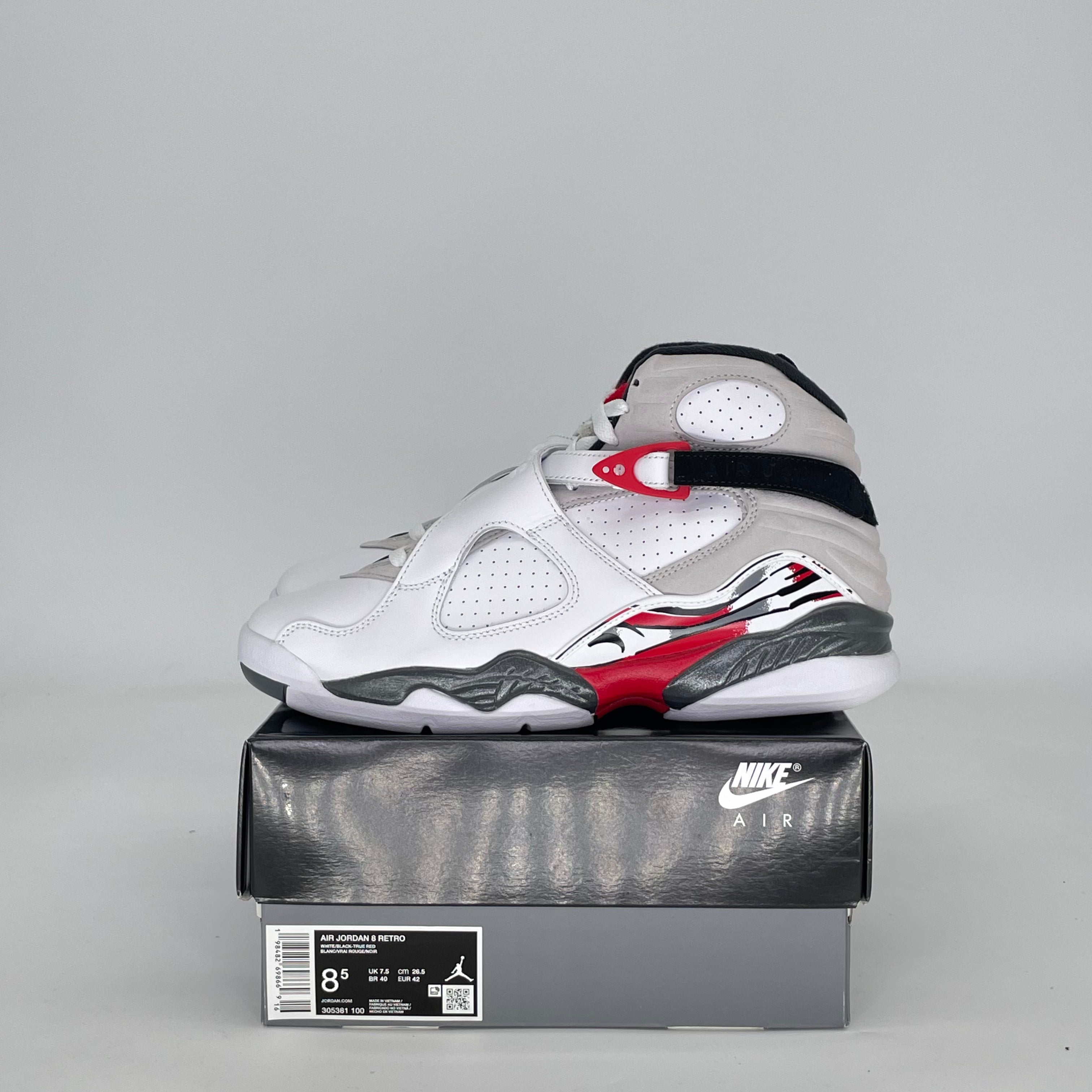 AIR JORDAN 8 WHITE TRUE RED BUGS BUNNY (2025) 305381-100 SIZE 8.5/10W