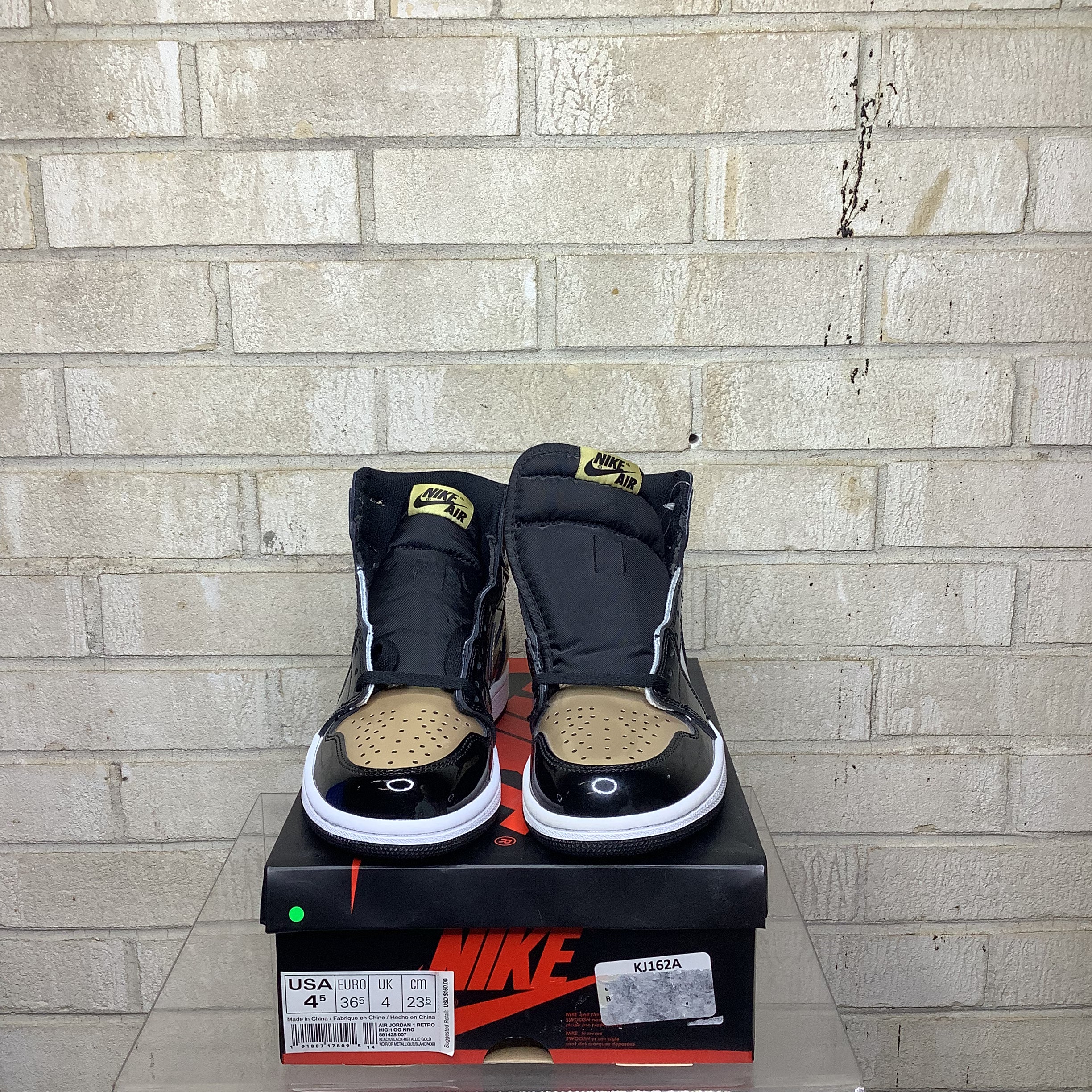AIR JORDAN 1 GOLD TOE SIZE 861428-007 SIZE 4.5/6W