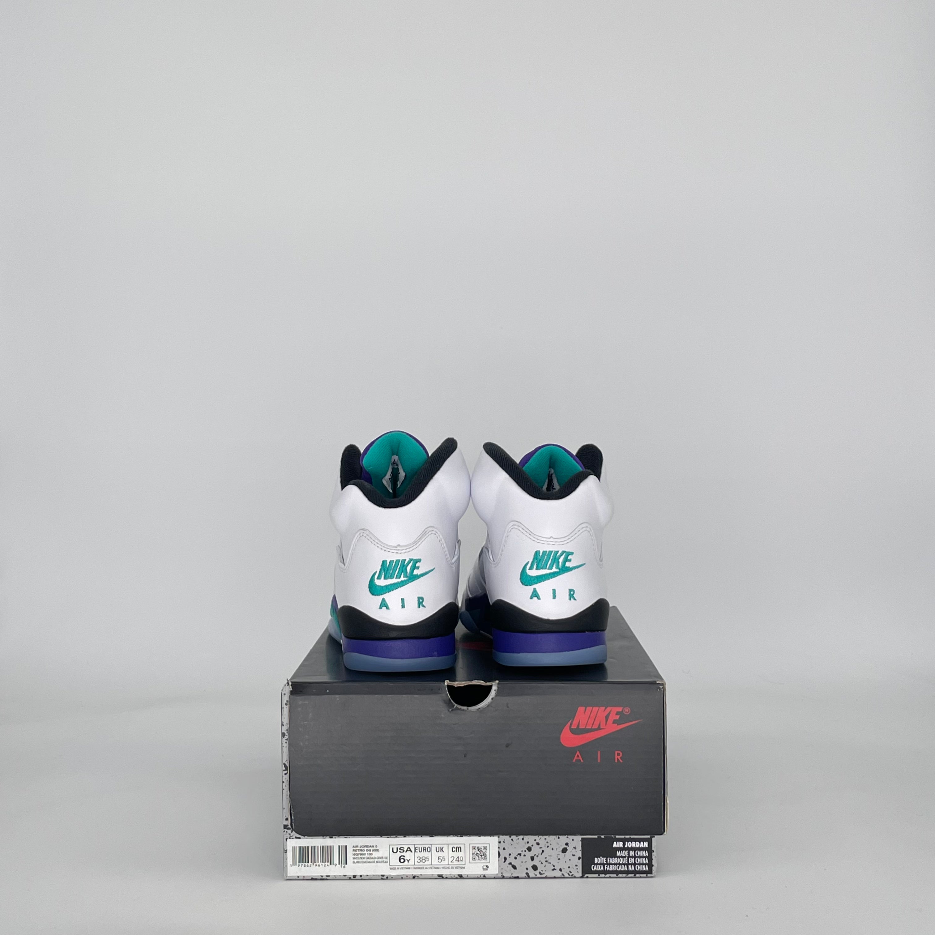 AIR JORDAN 5 GRAPE HQ7980-100 SIZE 6/7.5W GS