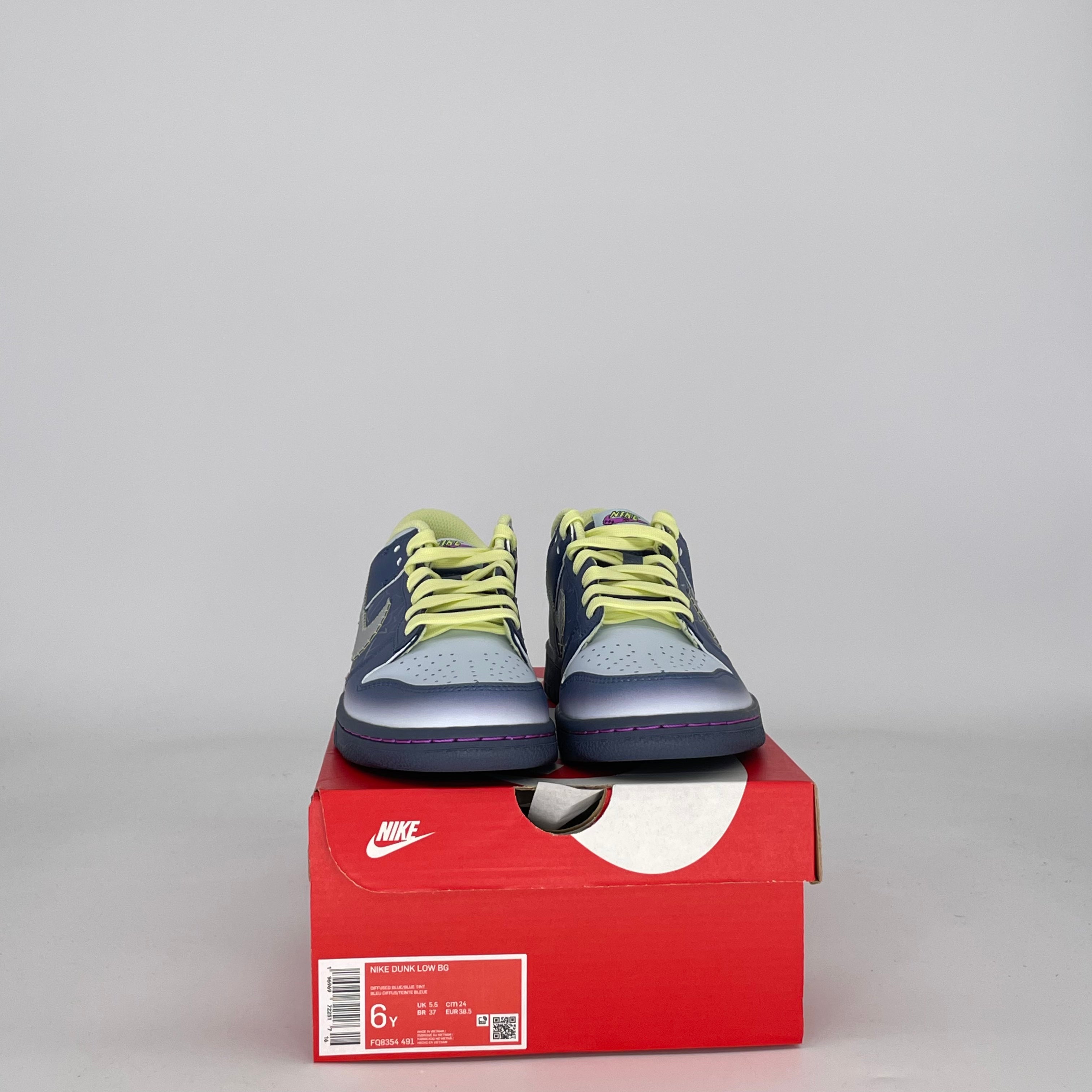 NIKE DUNK LOW HALLOWEEN I AM FEARLESS FQ8354-491 SIZE 6/7.5W GS