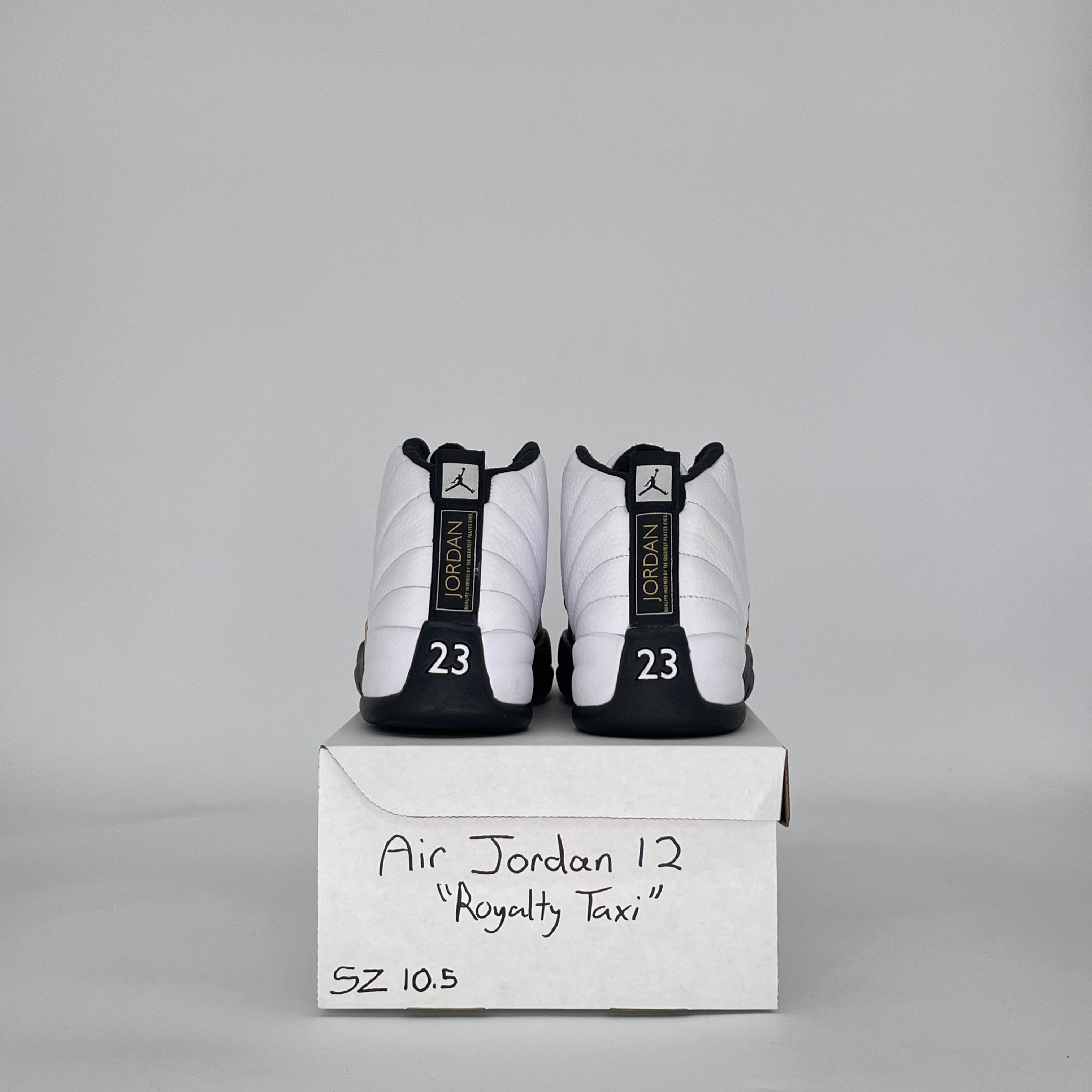 AIR JORDAN 12 ROYALTY TAXI CT8013-170 SIZE 10.5/12W