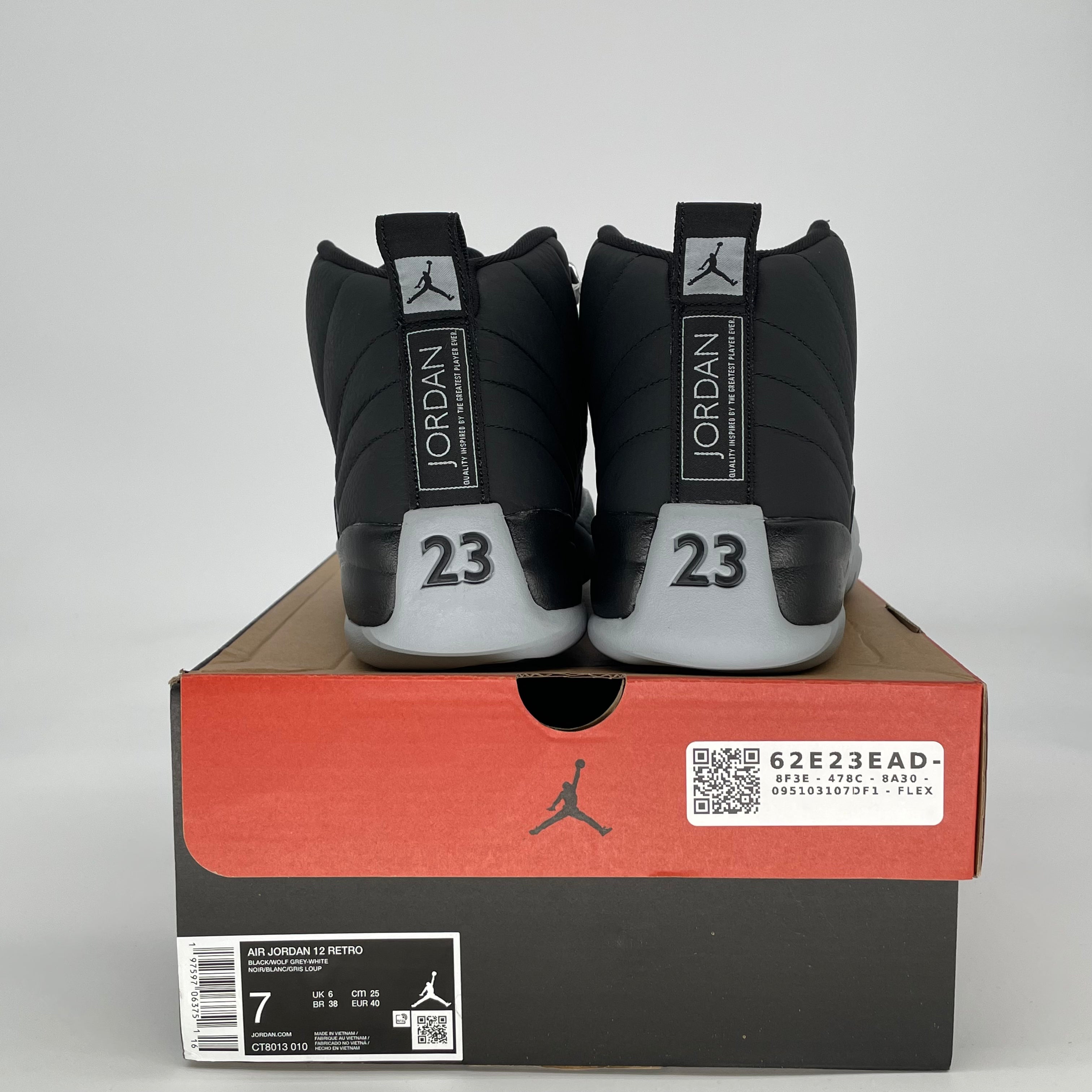 AIR JORDAN 12 BARONS CT8013-010 SIZE 7/8.5W