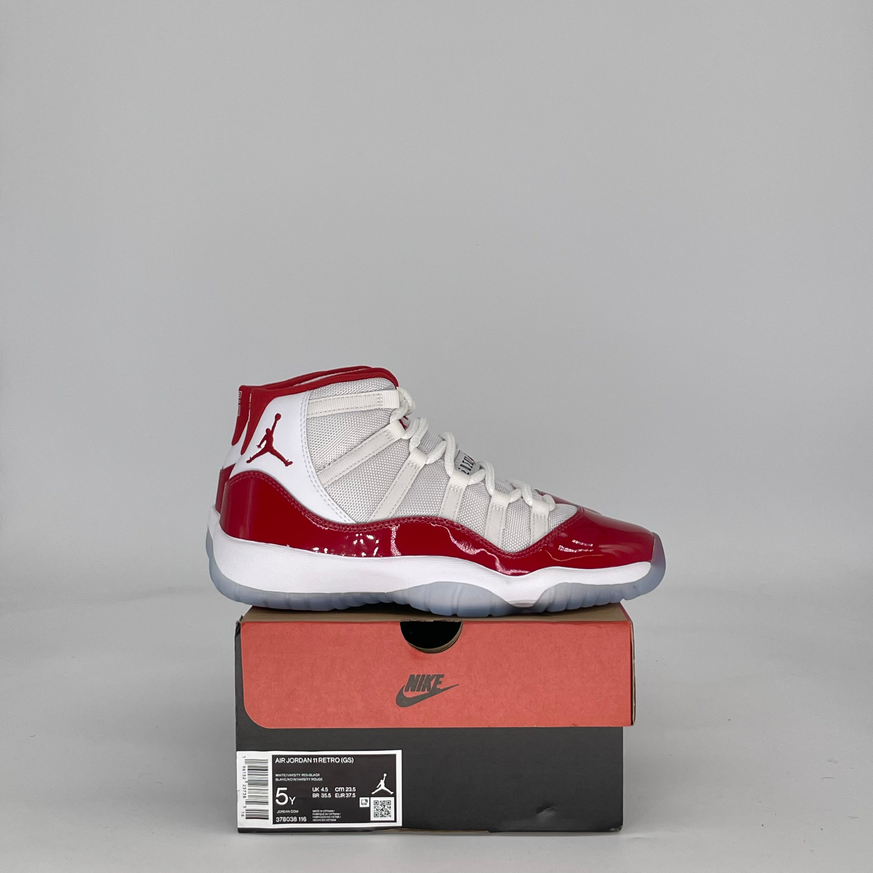 AIR JORDAN 11 CHERRY (2022) 378038-116 SIZE 5/6.5W GS