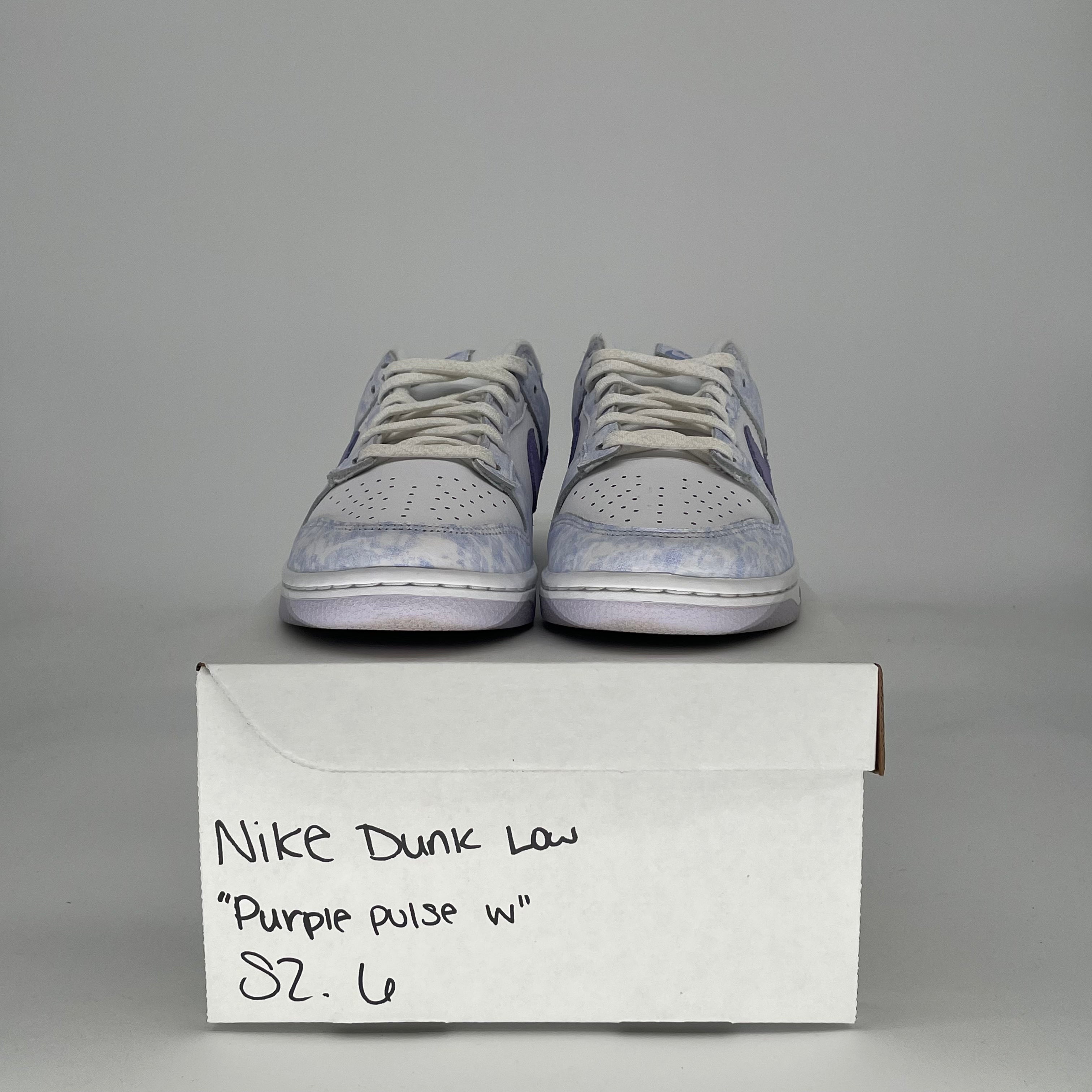 NIKE DUNK LOW PURPLE PULSE W DM9467-500 SIZE 6/7.5W