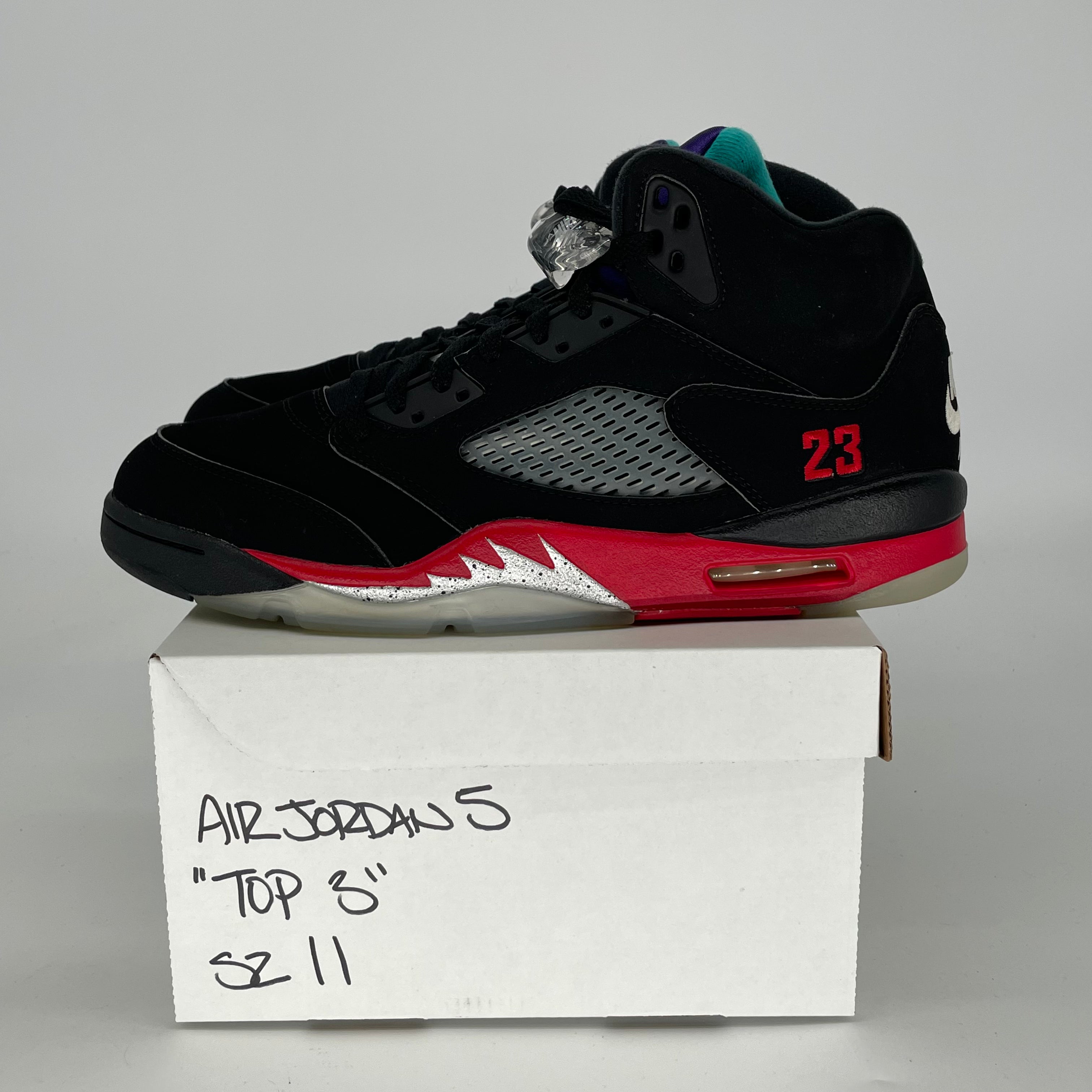 AIR JORDAN 5 TOP 3 CZ1786-001 SIZE 11/12.5W