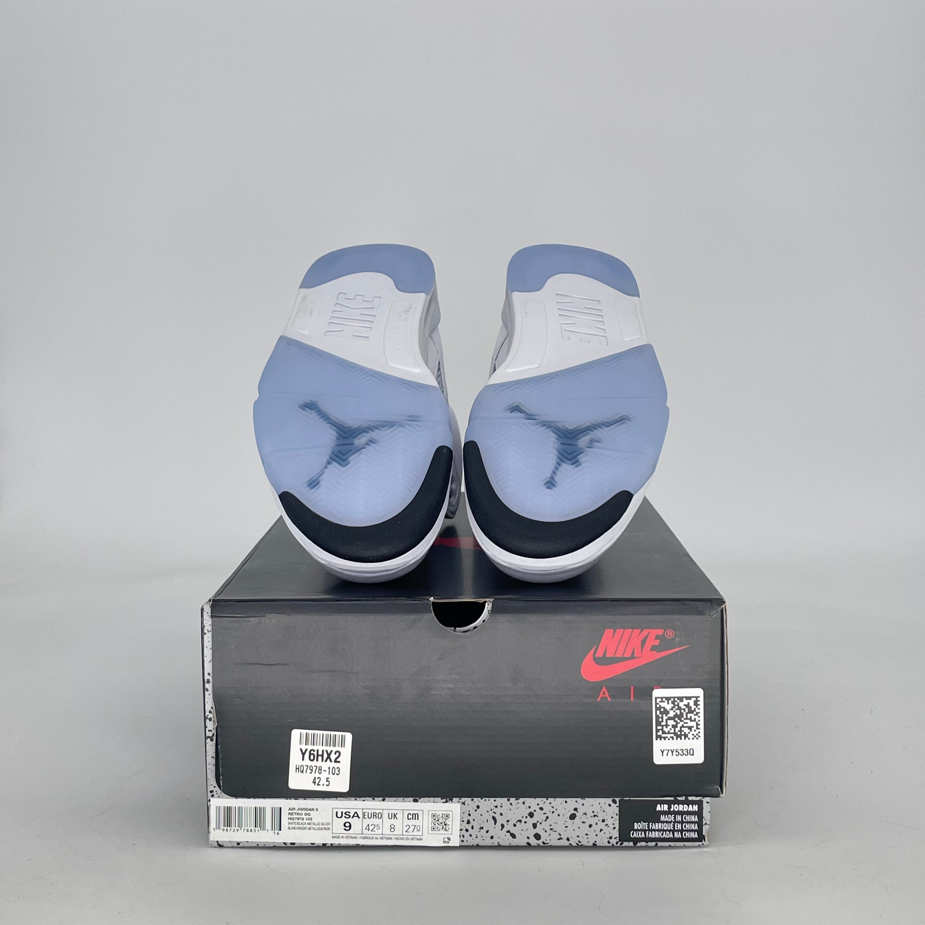 AIR JORDAN 5 WHITE METALLIC HQ7978-103 SIZE 9/10.5W