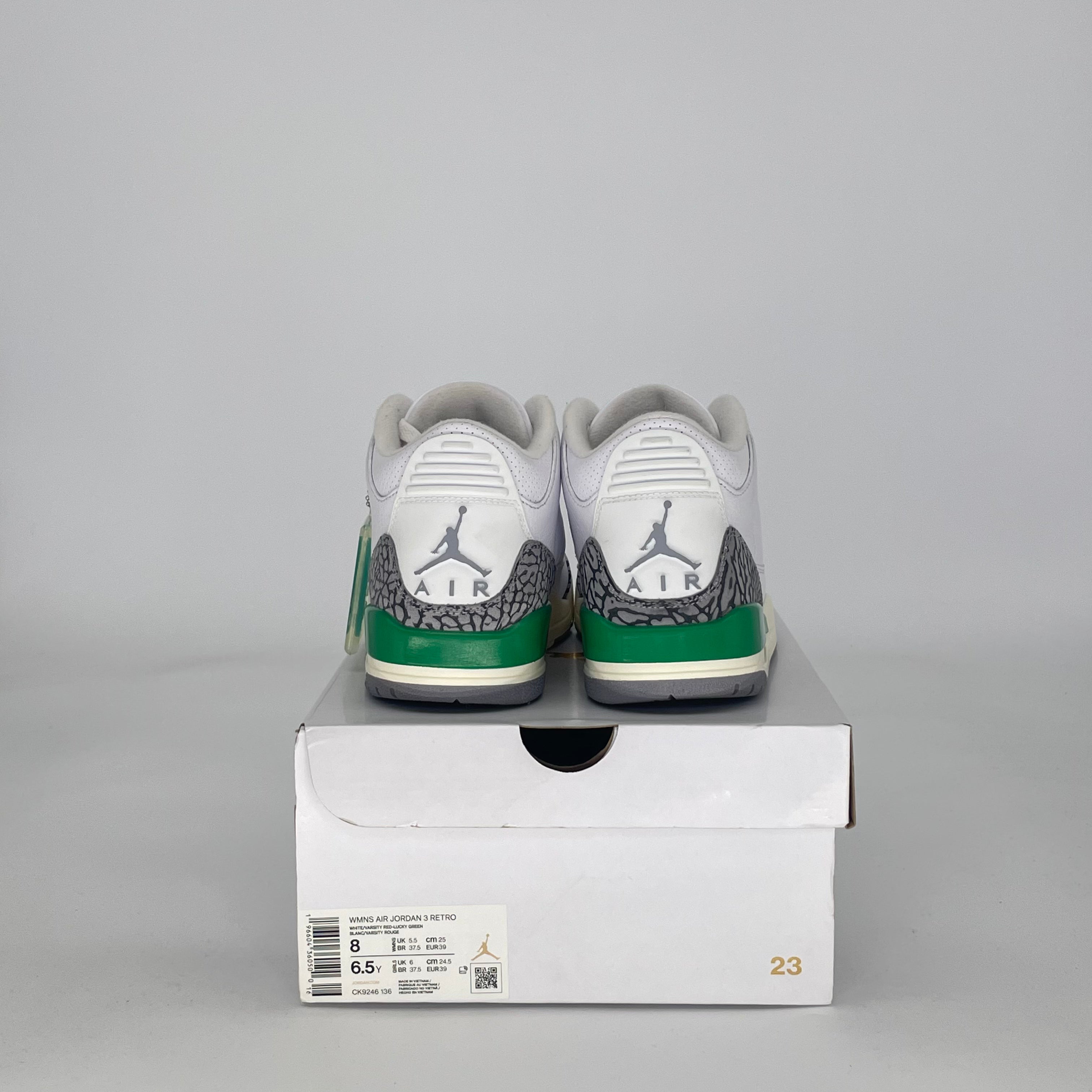 AIR JORDAN 3 LUCKY GREEN CK9246-136 SIZE 6.5/8W GS