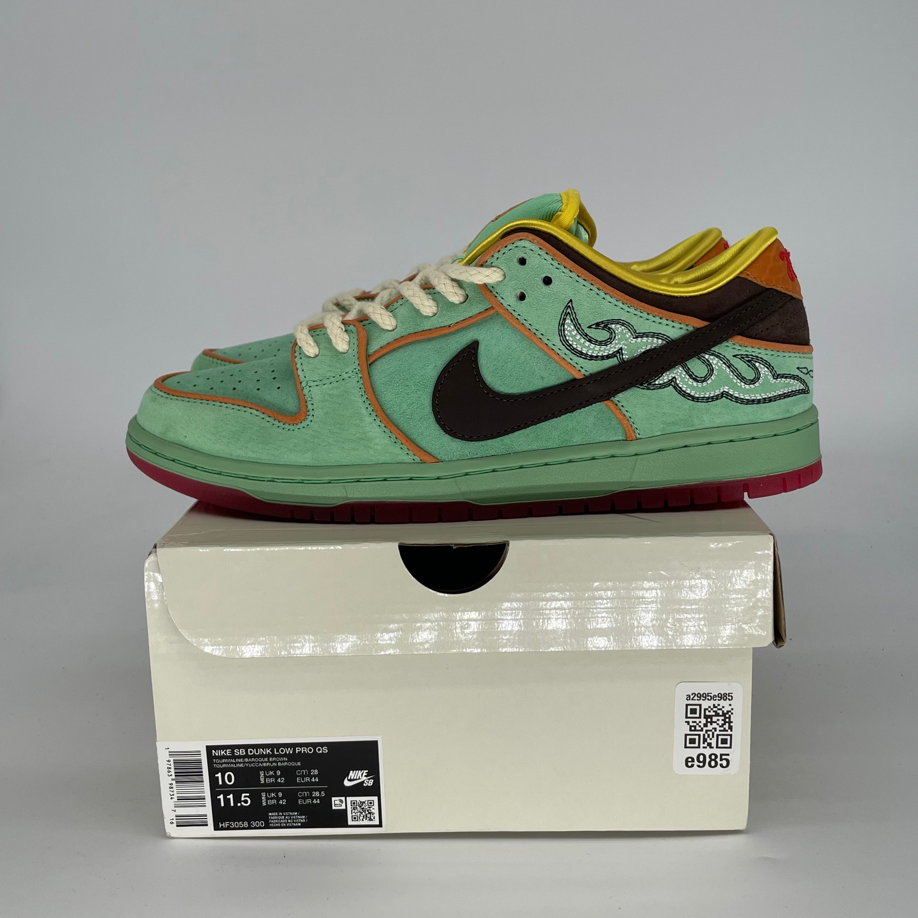 NIKE SB DUNK LOW RODEO TOURMALINE HF3058-300 SIZE 10/11.5W