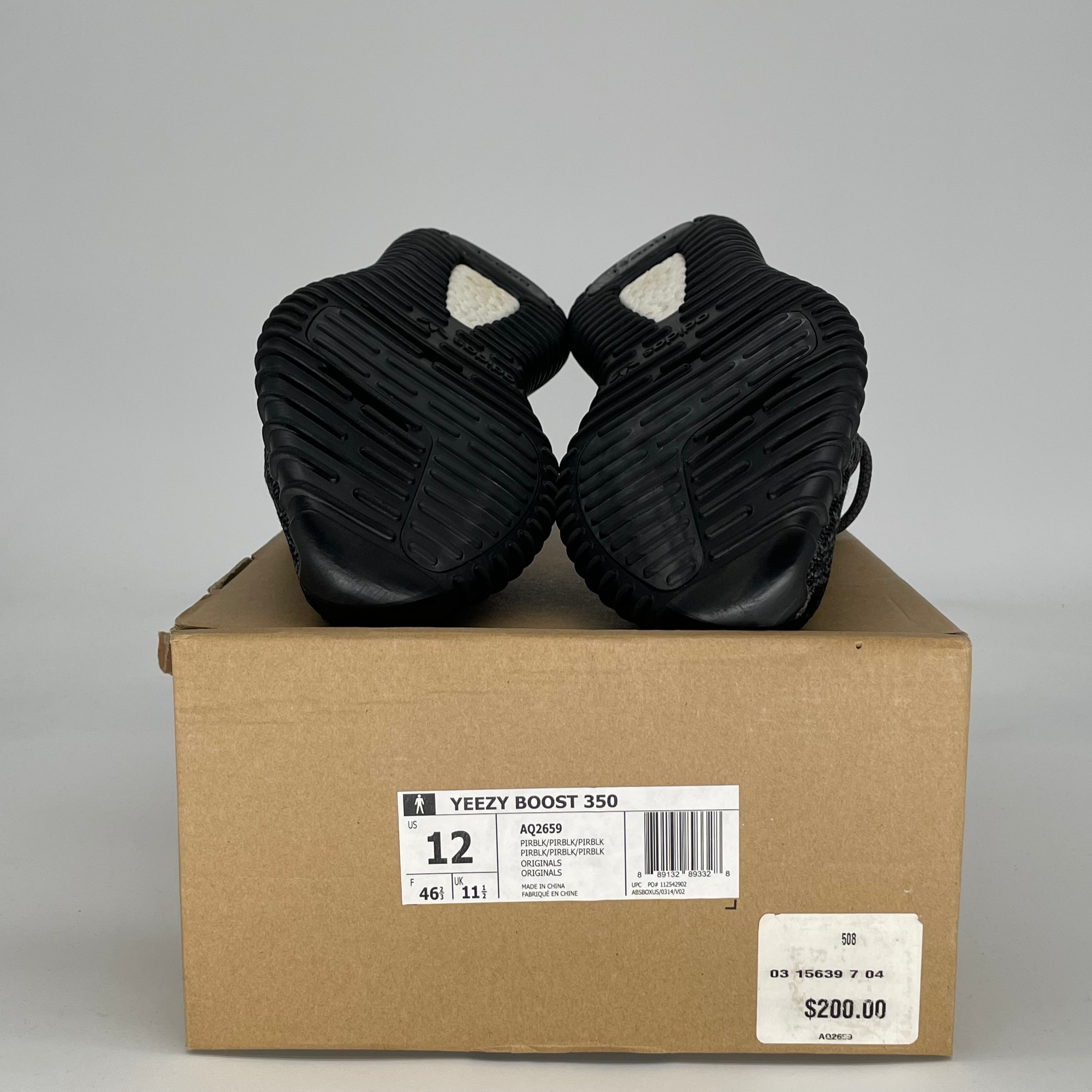 ADIDAS YEEZY 350 PIRATE BLACK (2015) AQ2659 SIZE 12/13.5W