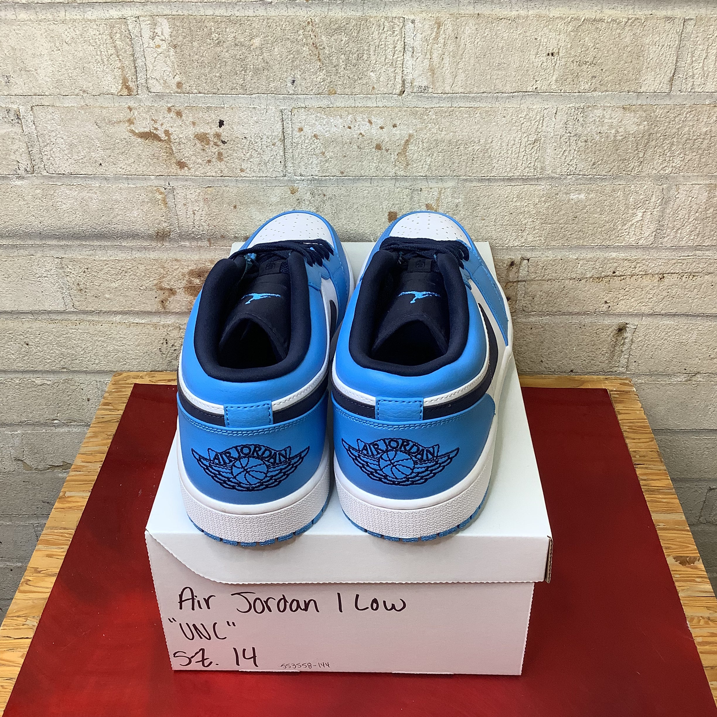 AIR JORDAN 1 LOW UNC SIZE 14 553558-144