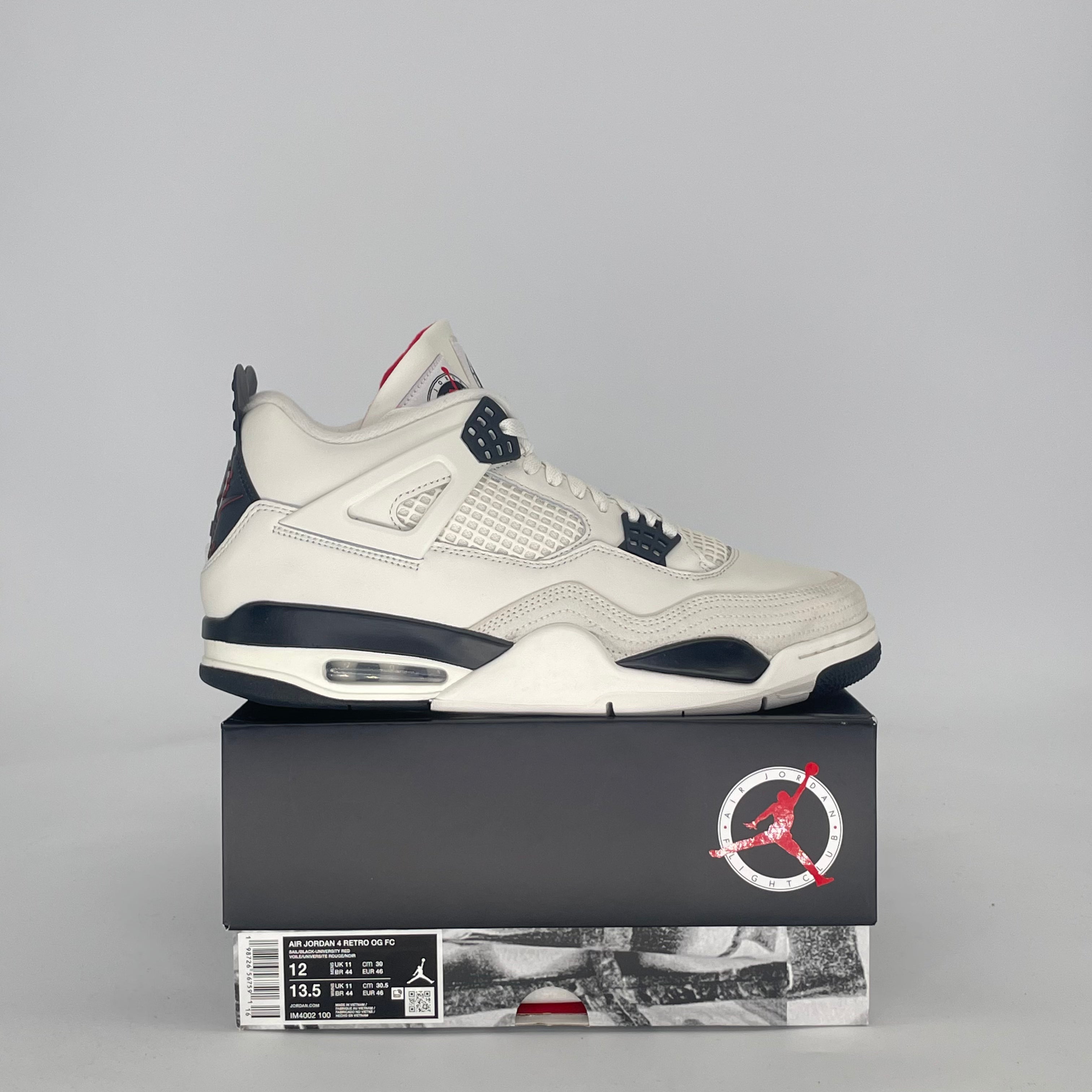 AIR JORDAN 4 FLIGHT CLUB IM4002-100 SIZE 12/13.5W