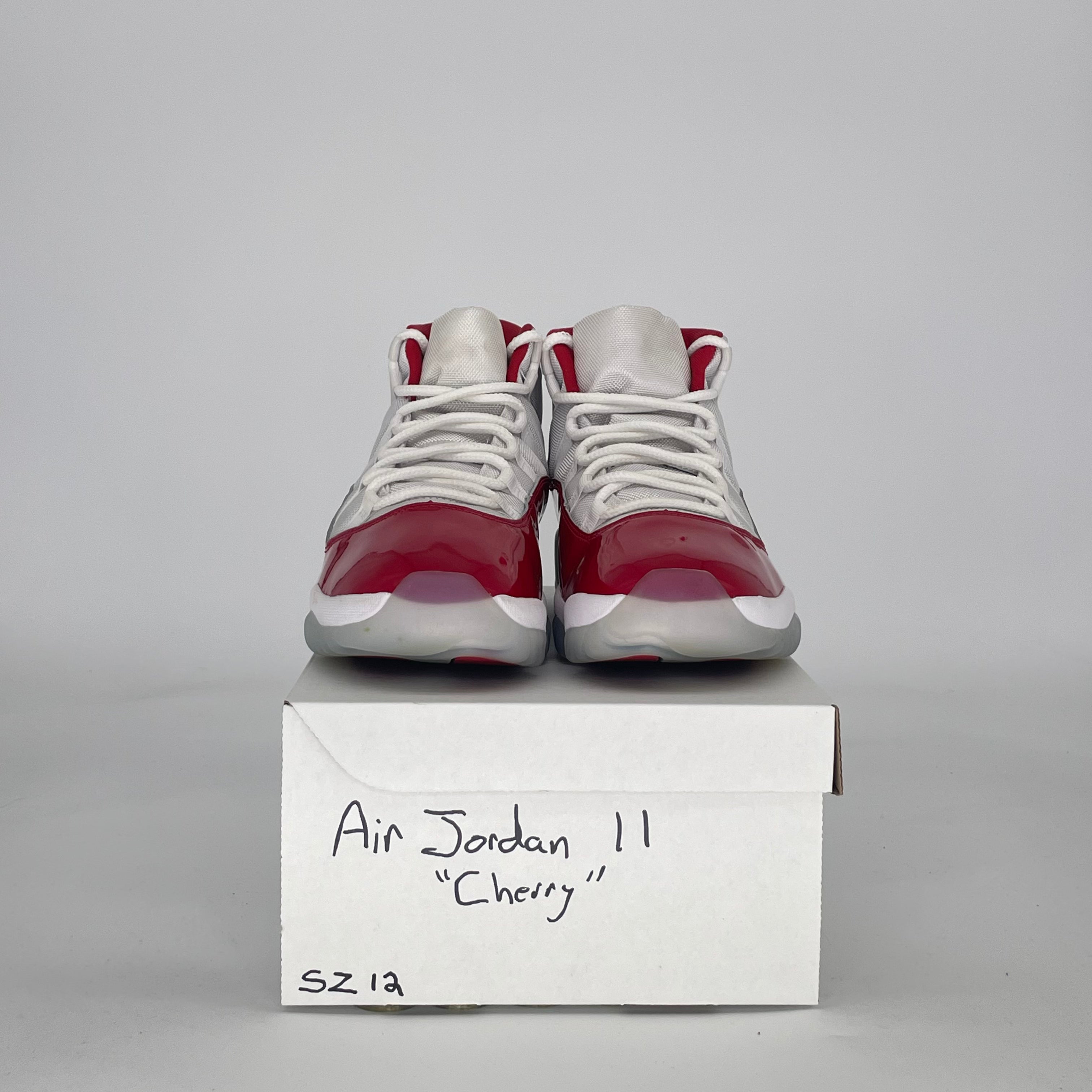 AIR JORDAN 11 CHERRY CT8012-116 SIZE 12/13.5W