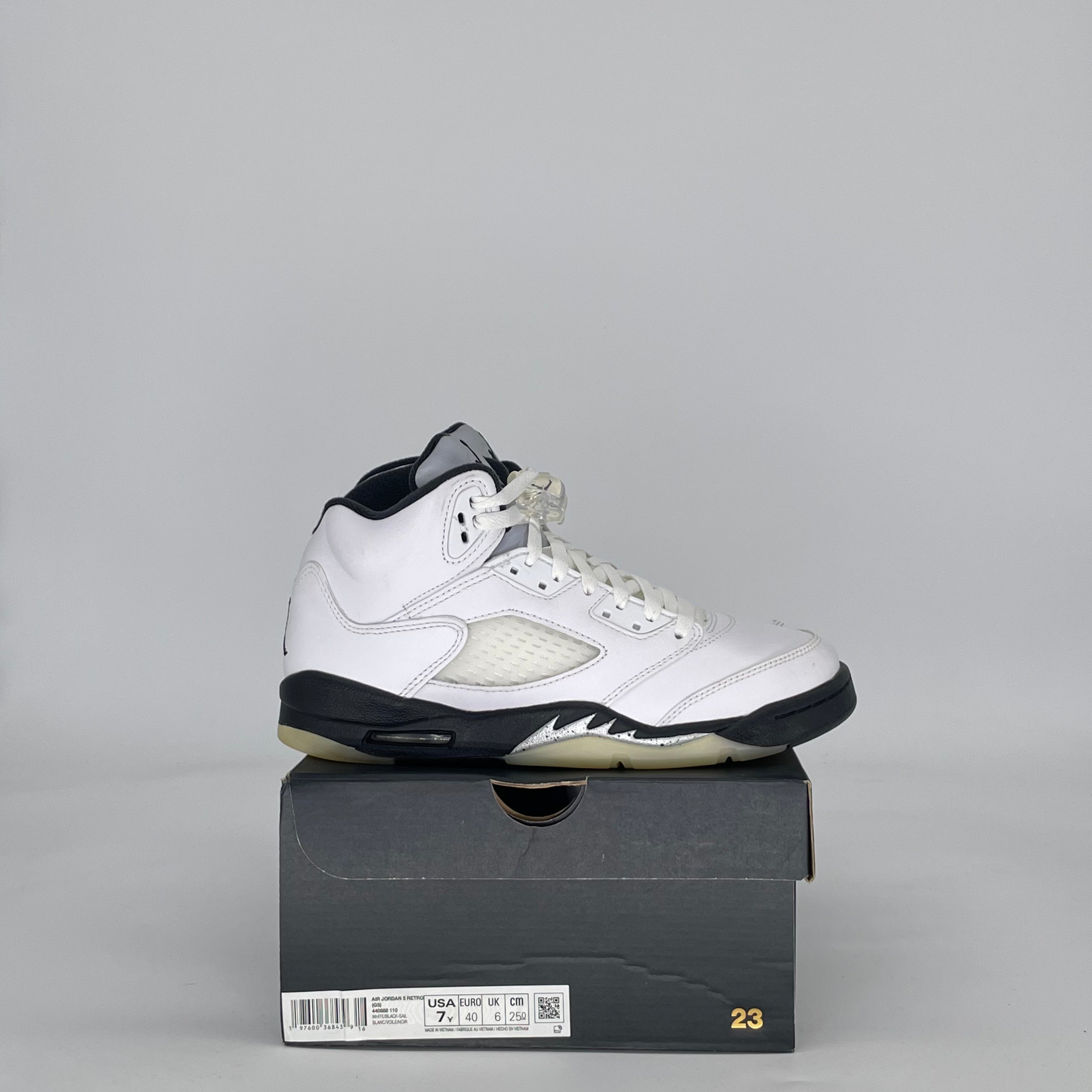 AIR JORDAN 5 REVERSE METALLIC 440888-110 SIZE 7/8.5W GS