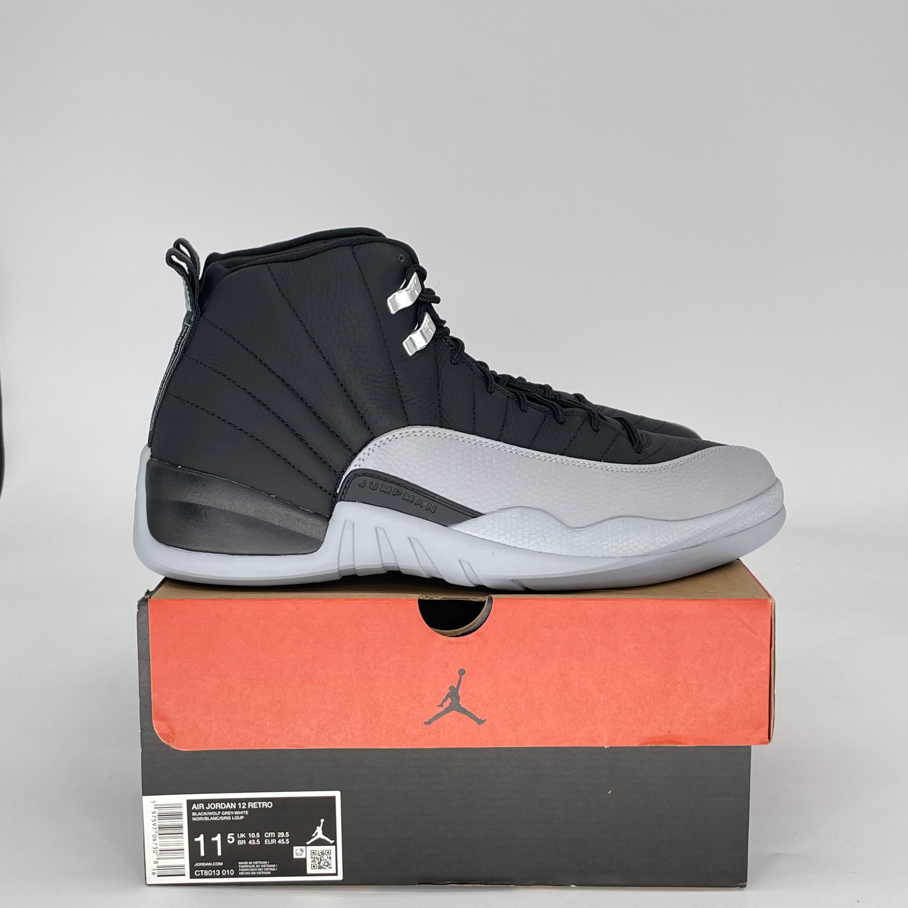 AIR JORDAN 12 BARONS CT8013-010 SIZE 11.5/13W