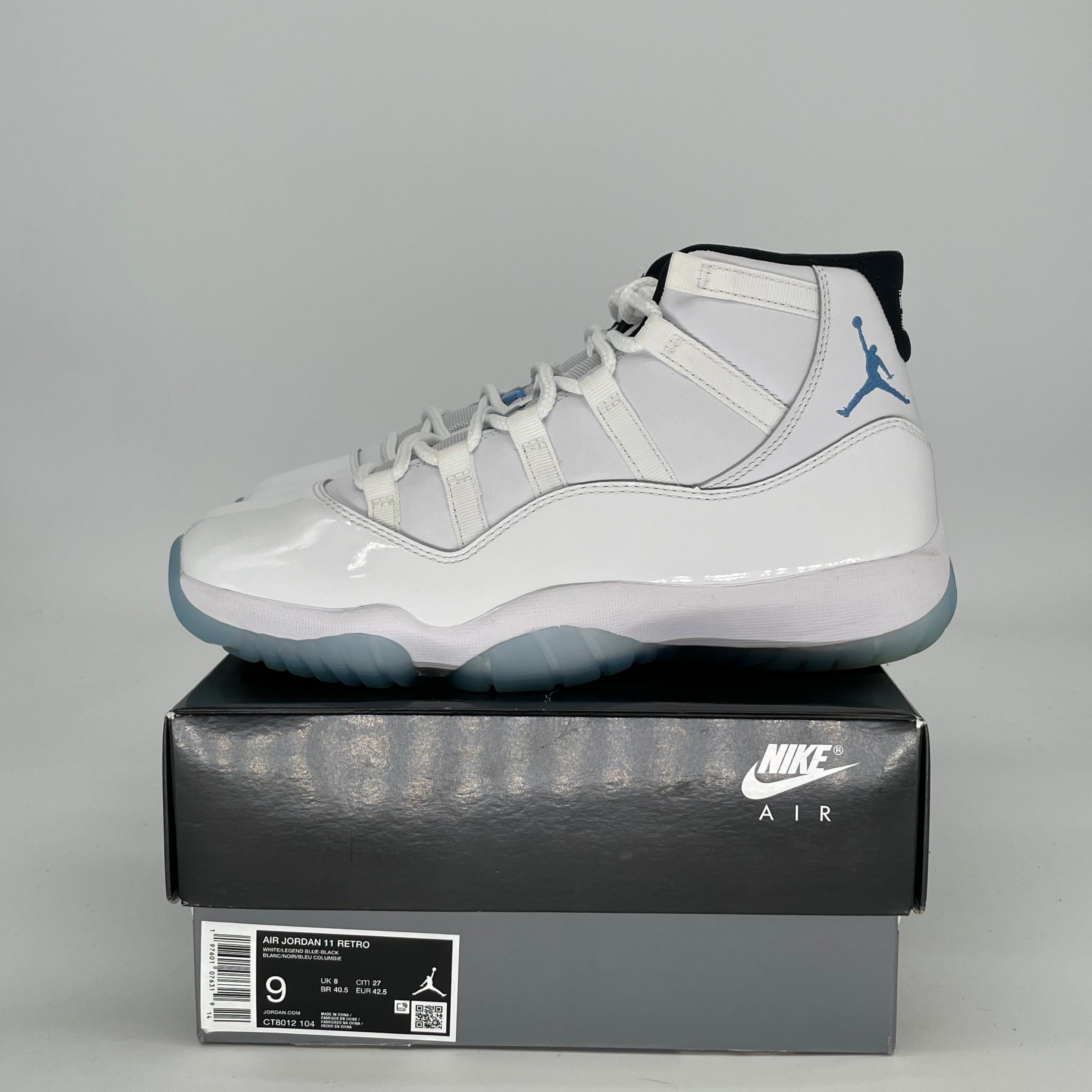 AIR JORDAN 11 LEGEND BLUE CT8012-104 SIZE 9/10.5W