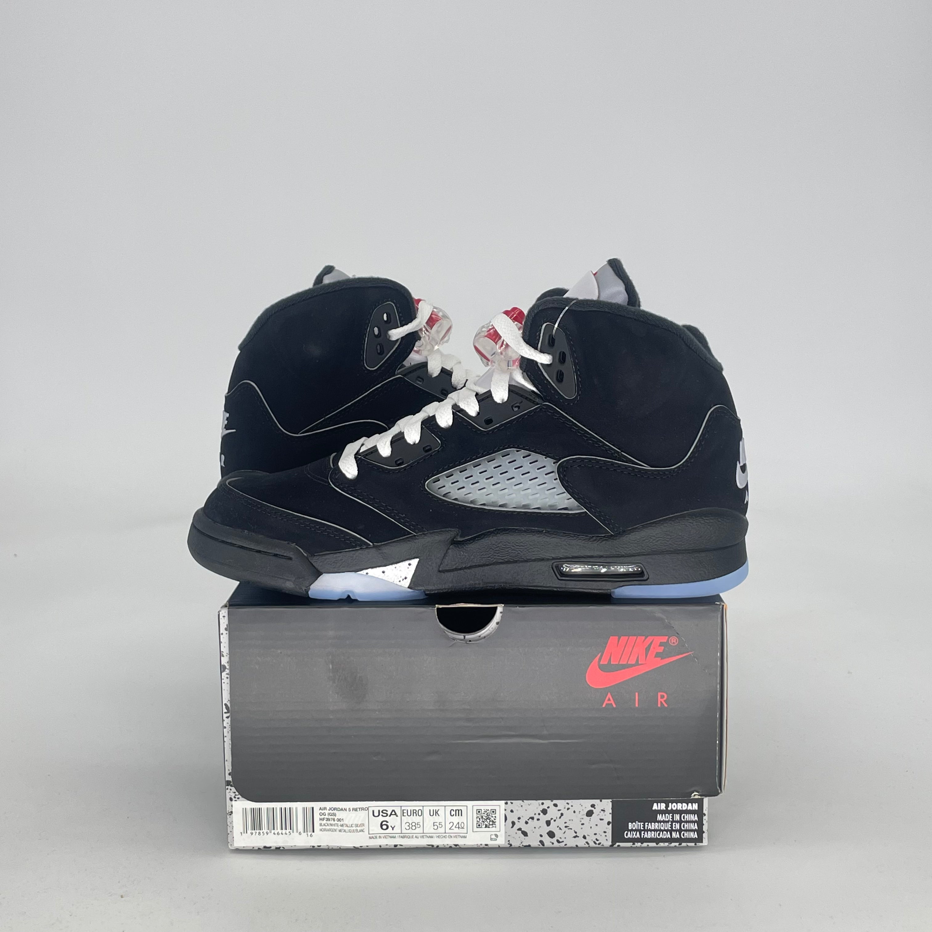 AIR JORDAN 5 BLACK METALLIC REIMAGINED HF3976-001 SIZE 6/7.5W GS
