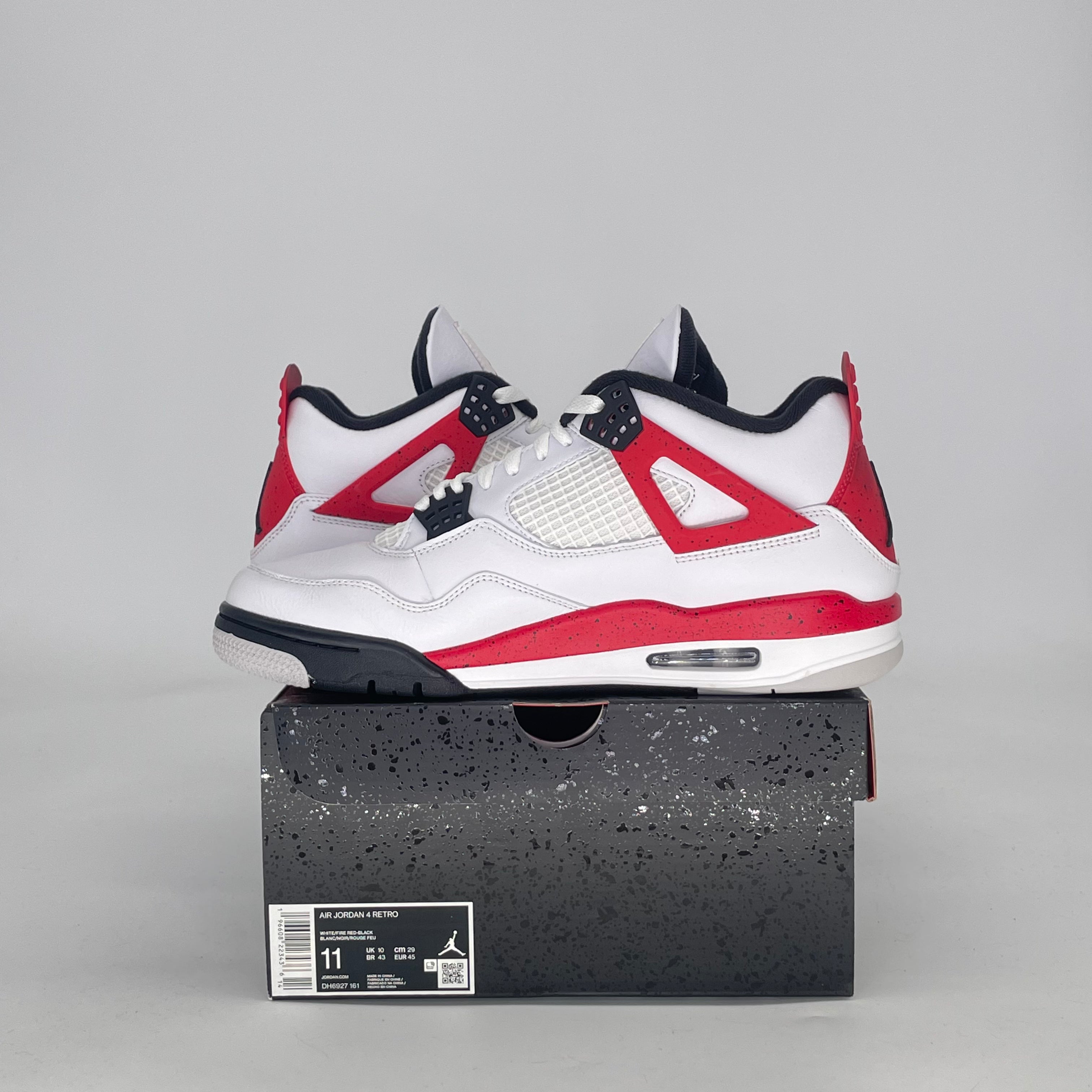 AIR JORDAN 4 RED CEMENT DH6927-161 SIZE 11/12.5W
