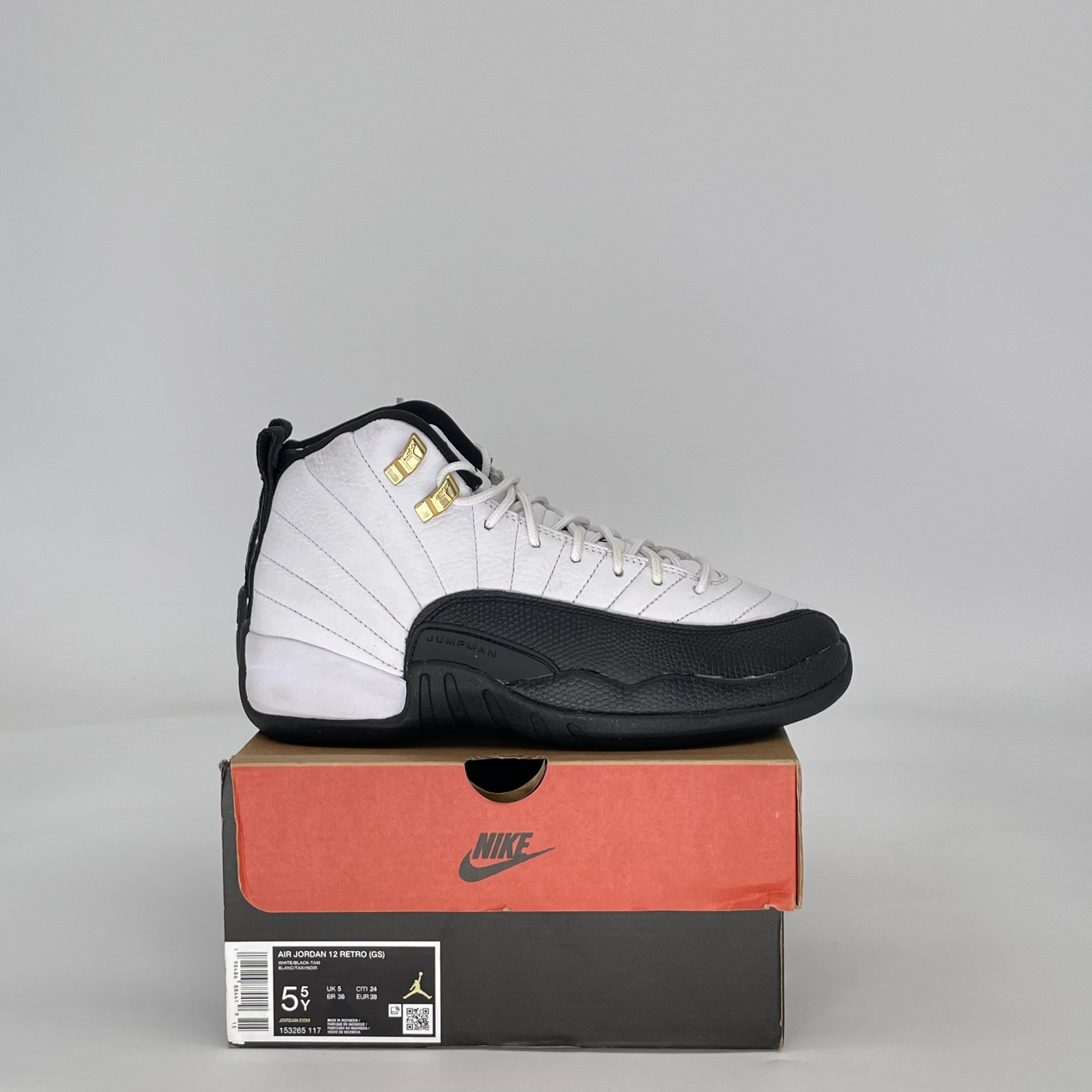 AIR JORDAN 12 TAXI (2025) 153265-117 SIZE 5.5/7W