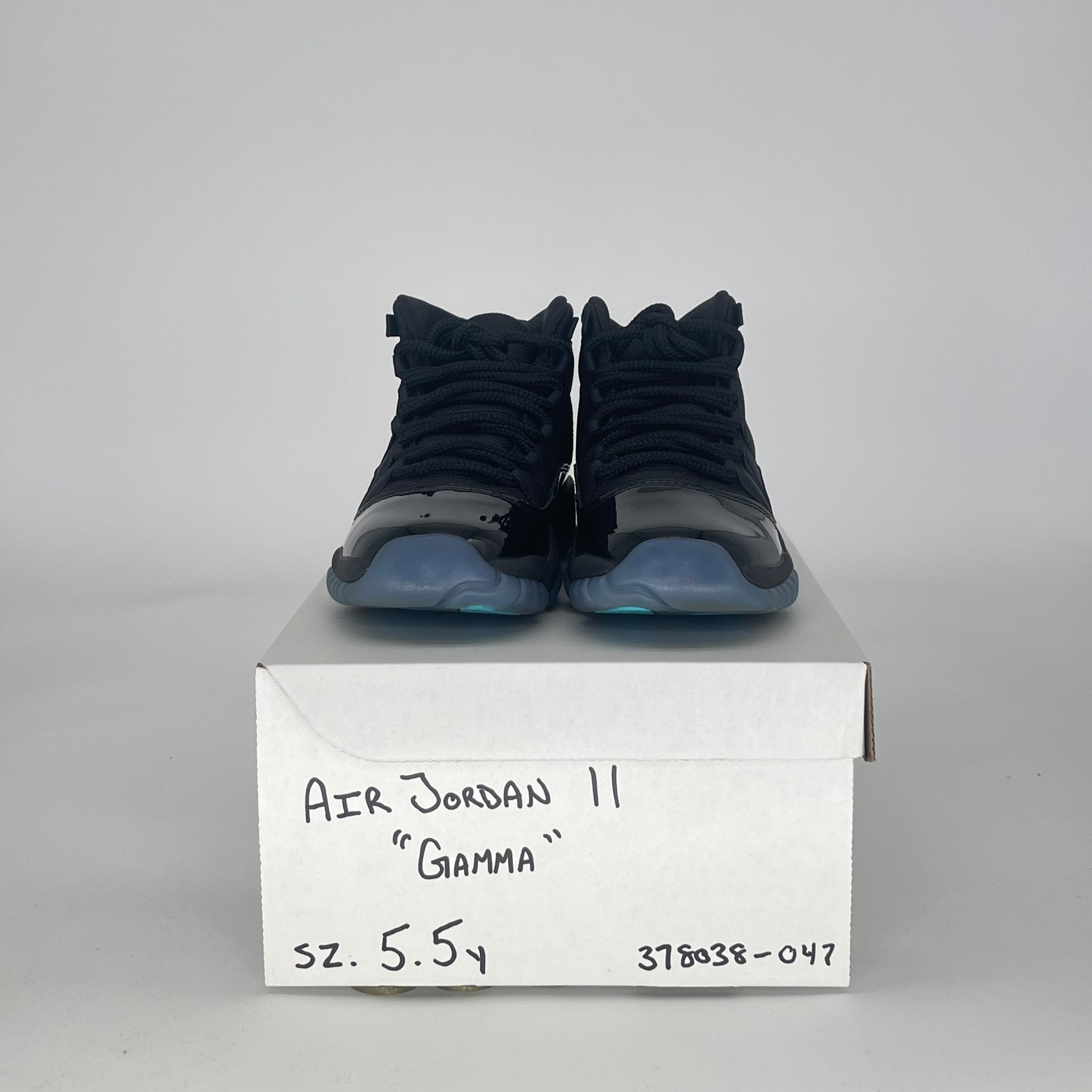 AIR JORDAN 11 GAMMA BLUE 378038-047 SIZE 5.5/7W GS