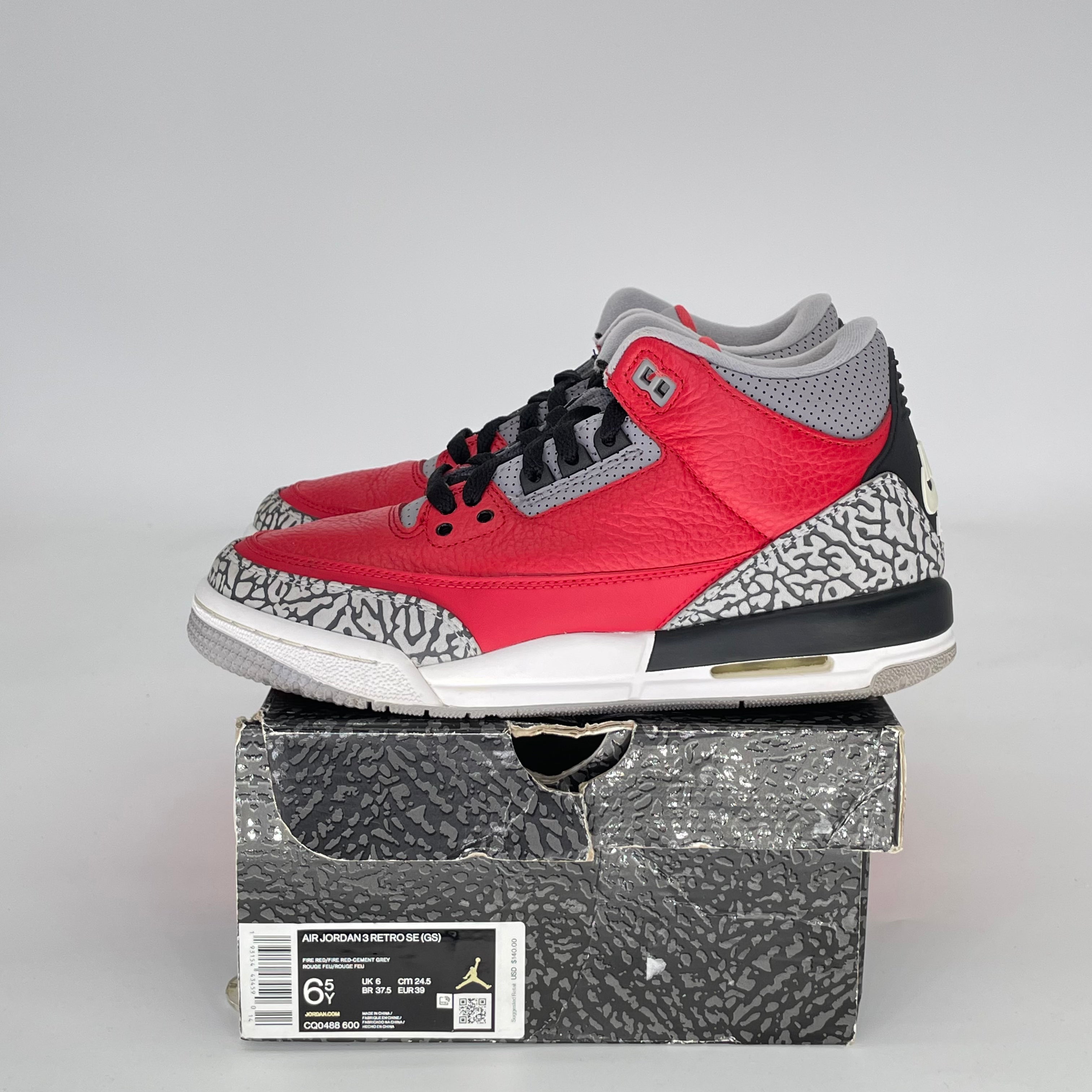AIR JORDAN 3 FIRE RED UNITE CQ0488-600 SIZE 6.5/8W GS